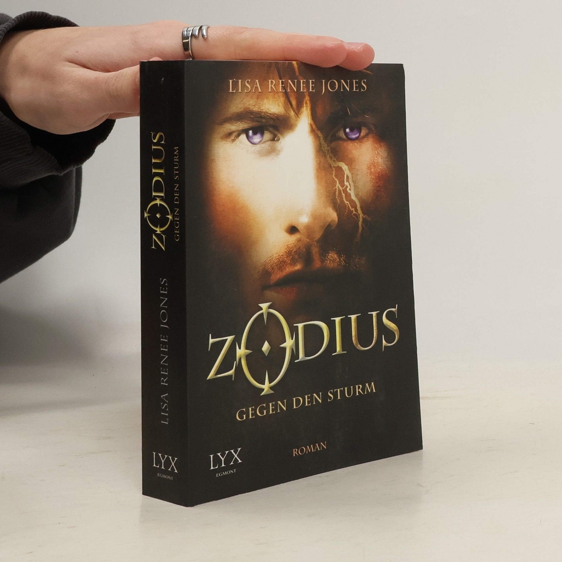 Lisa Renee Jones Zodius 2