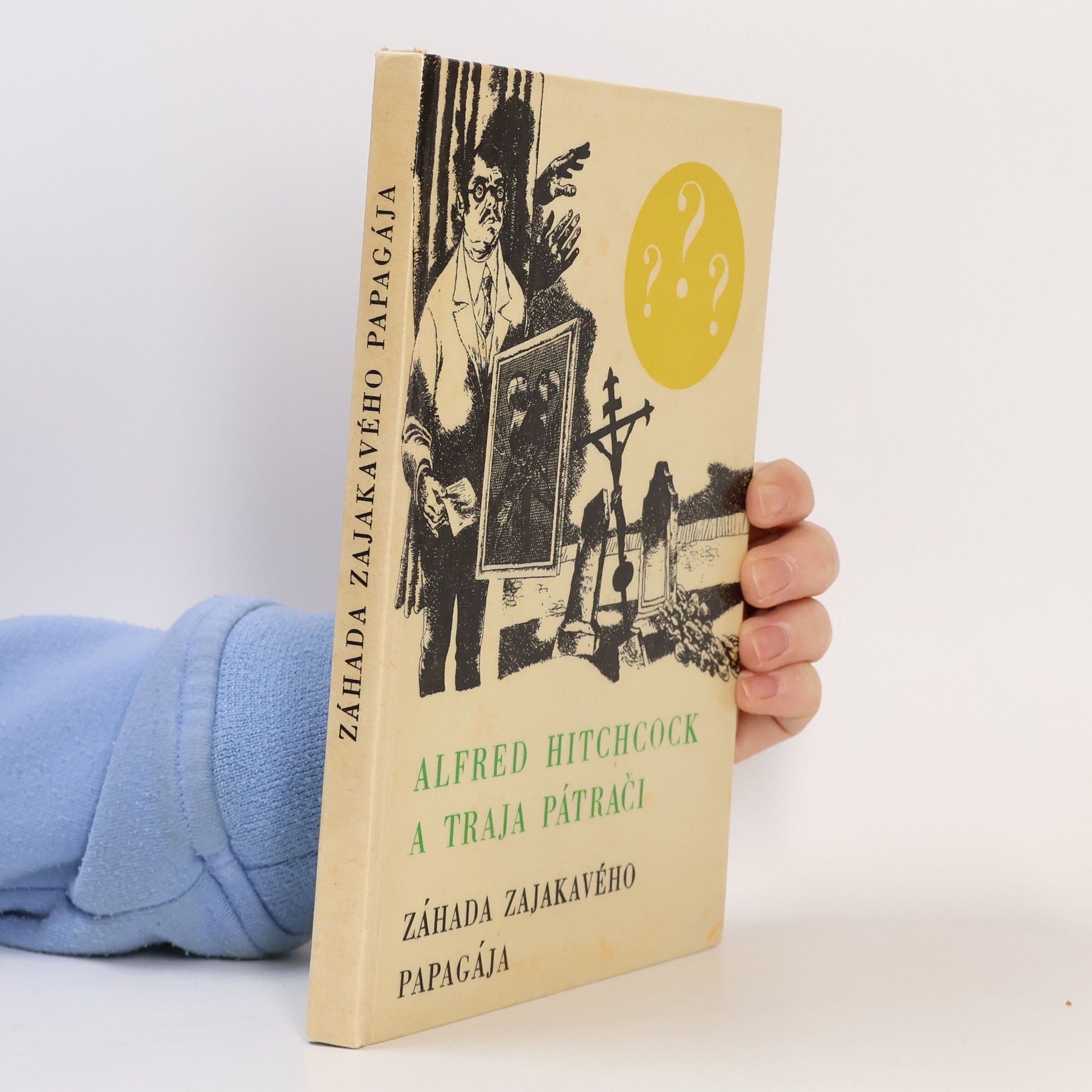 Robert Arthur Alfred Hitchcock a traja pátrači. Záhada zajakavého papagája