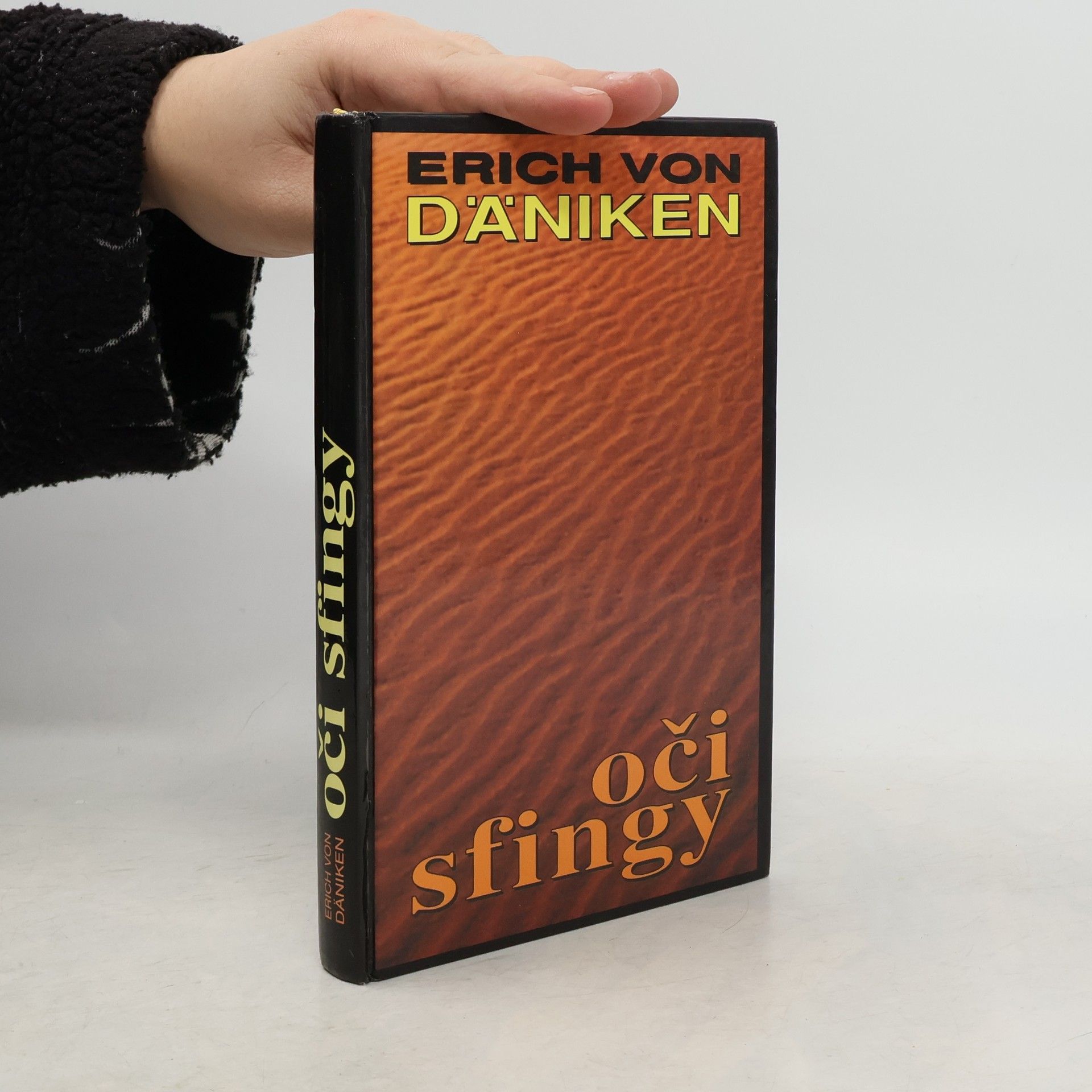 Erich von Däniken Oči sfingy