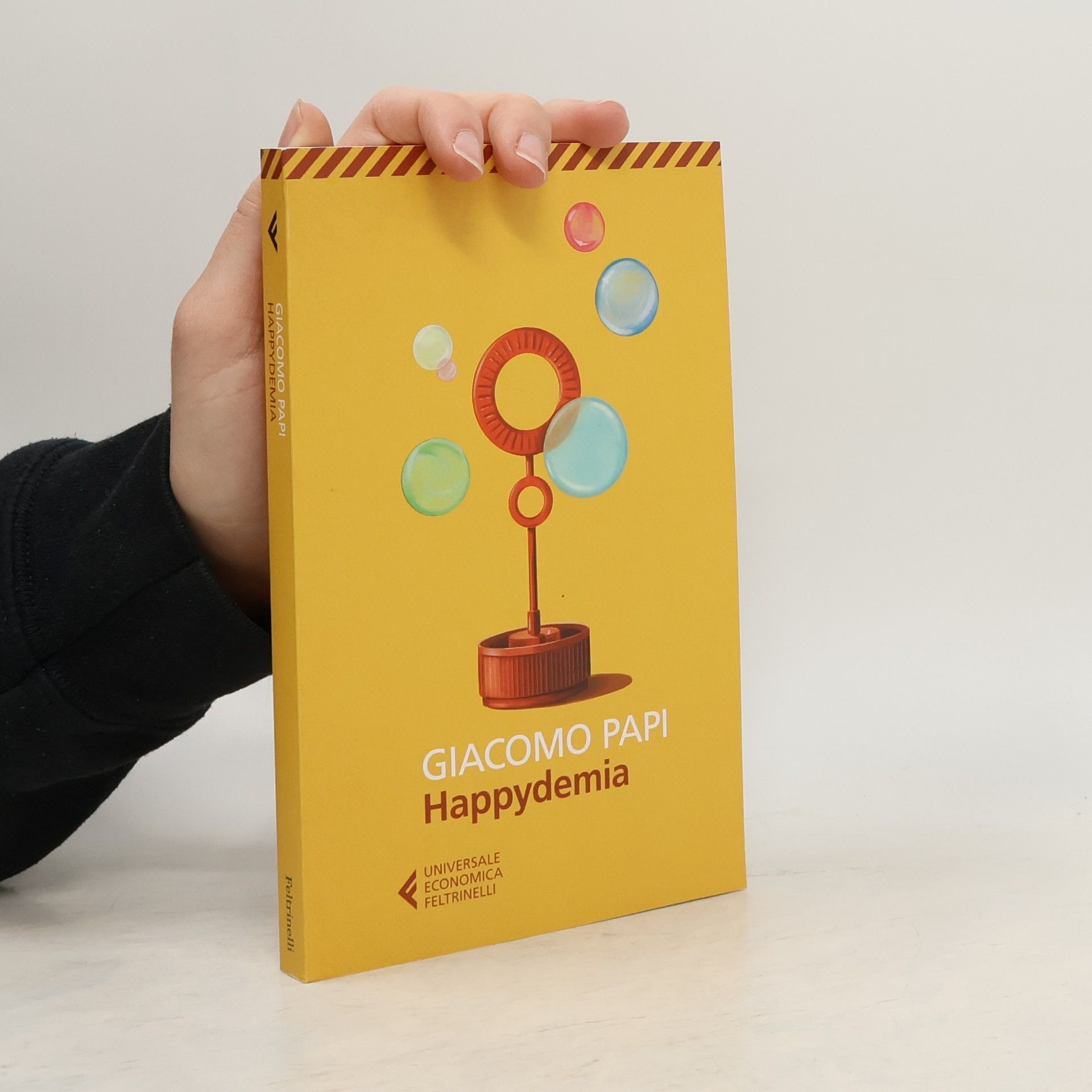 Giacomo Papi Universale Economica: Happydemia