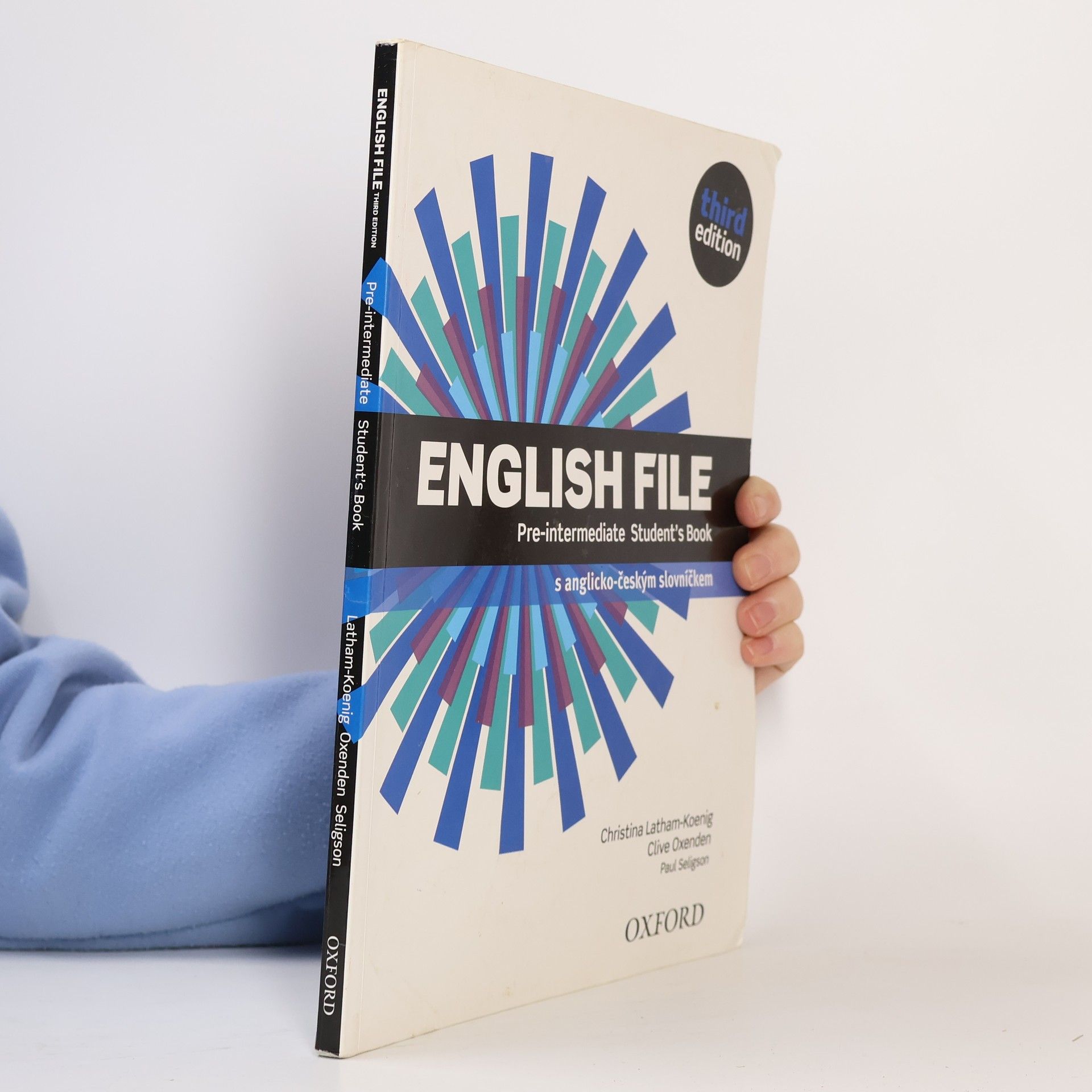 Christina Latham-Koenig English file. Pre-intermediate. Student's book