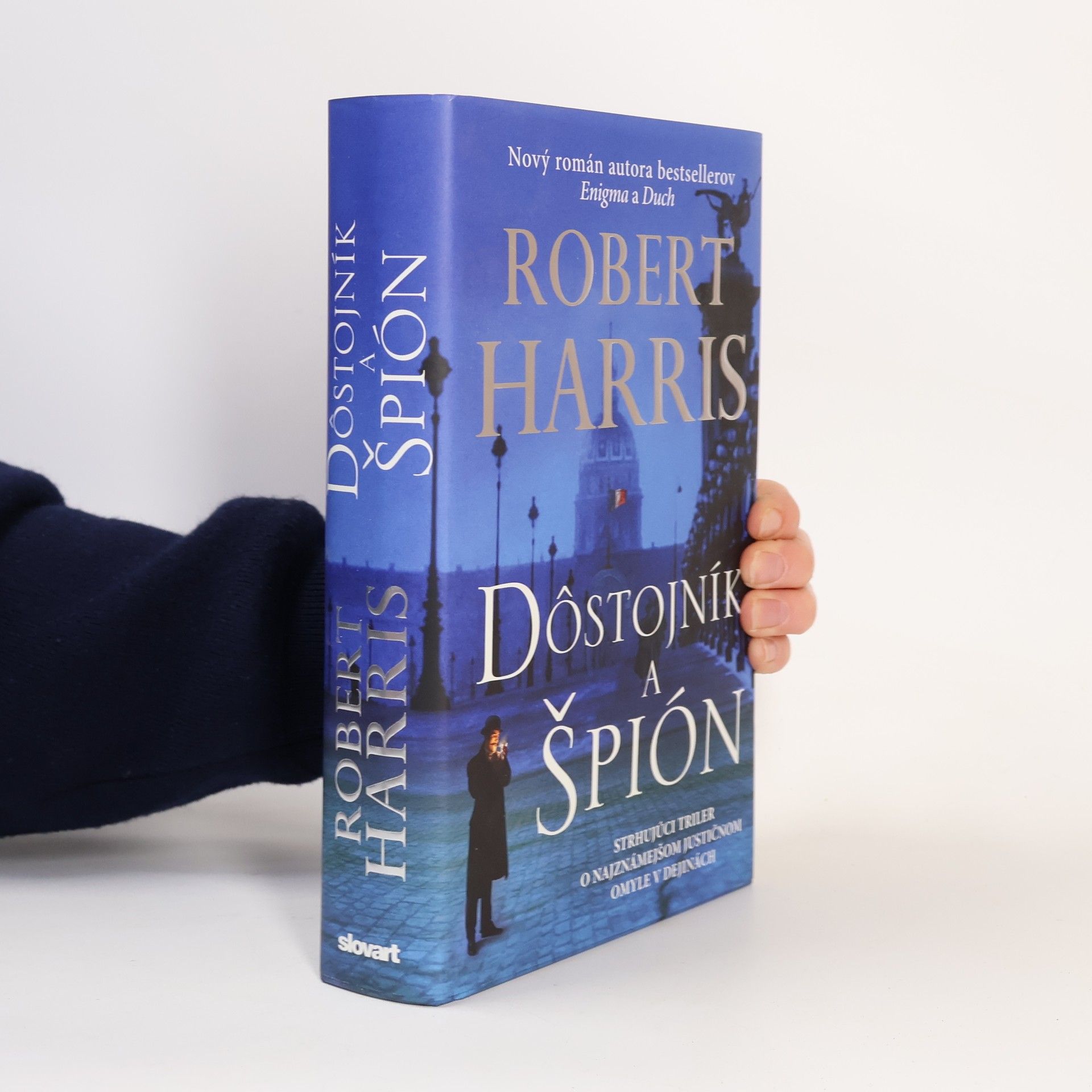 Robert Harris Dôstojník a špión