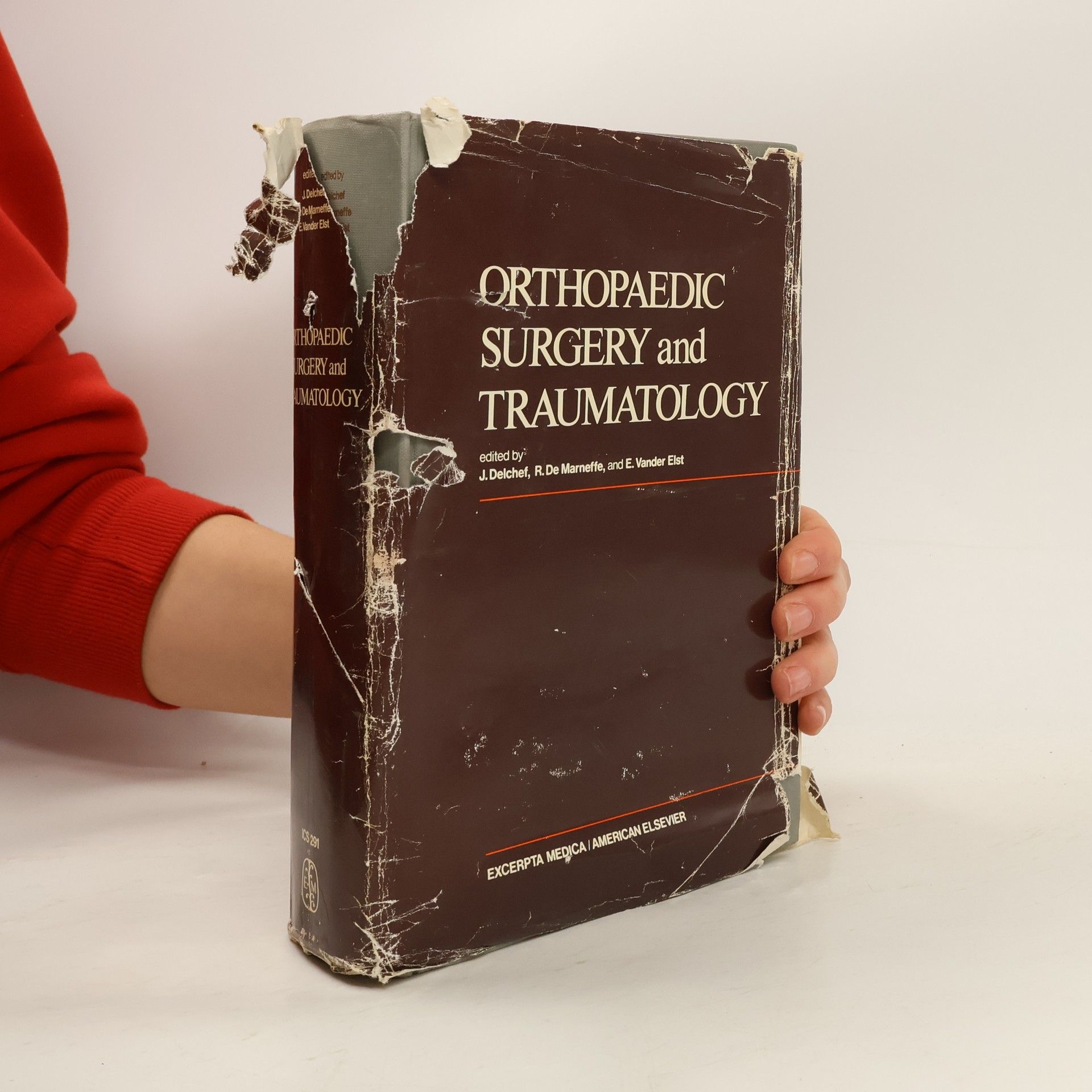 J. Delchef Orthopaedic Surgery and Traumatology