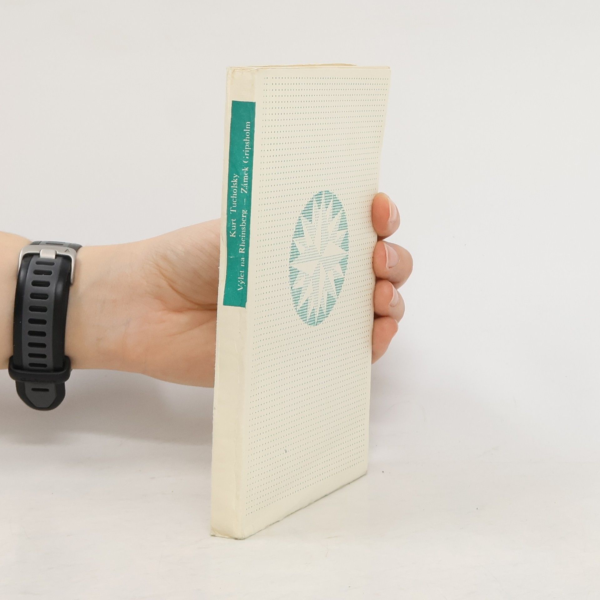 Kurt Tucholsky Výlet na Rheinsberg. Zámek Gripsholm