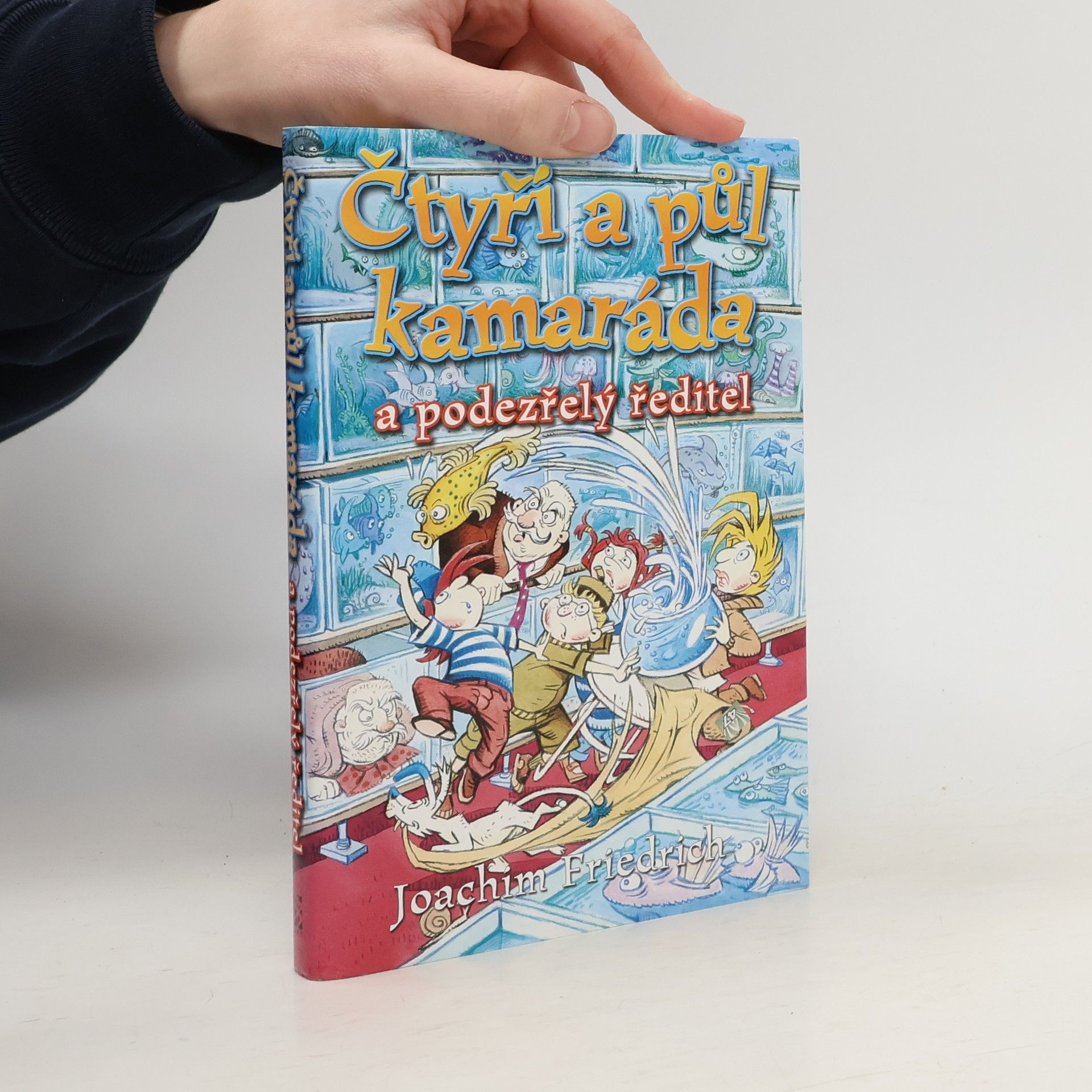 Joachim-Friedrich Kapp Čtyři a půl kamaráda a podezřelý ředitel