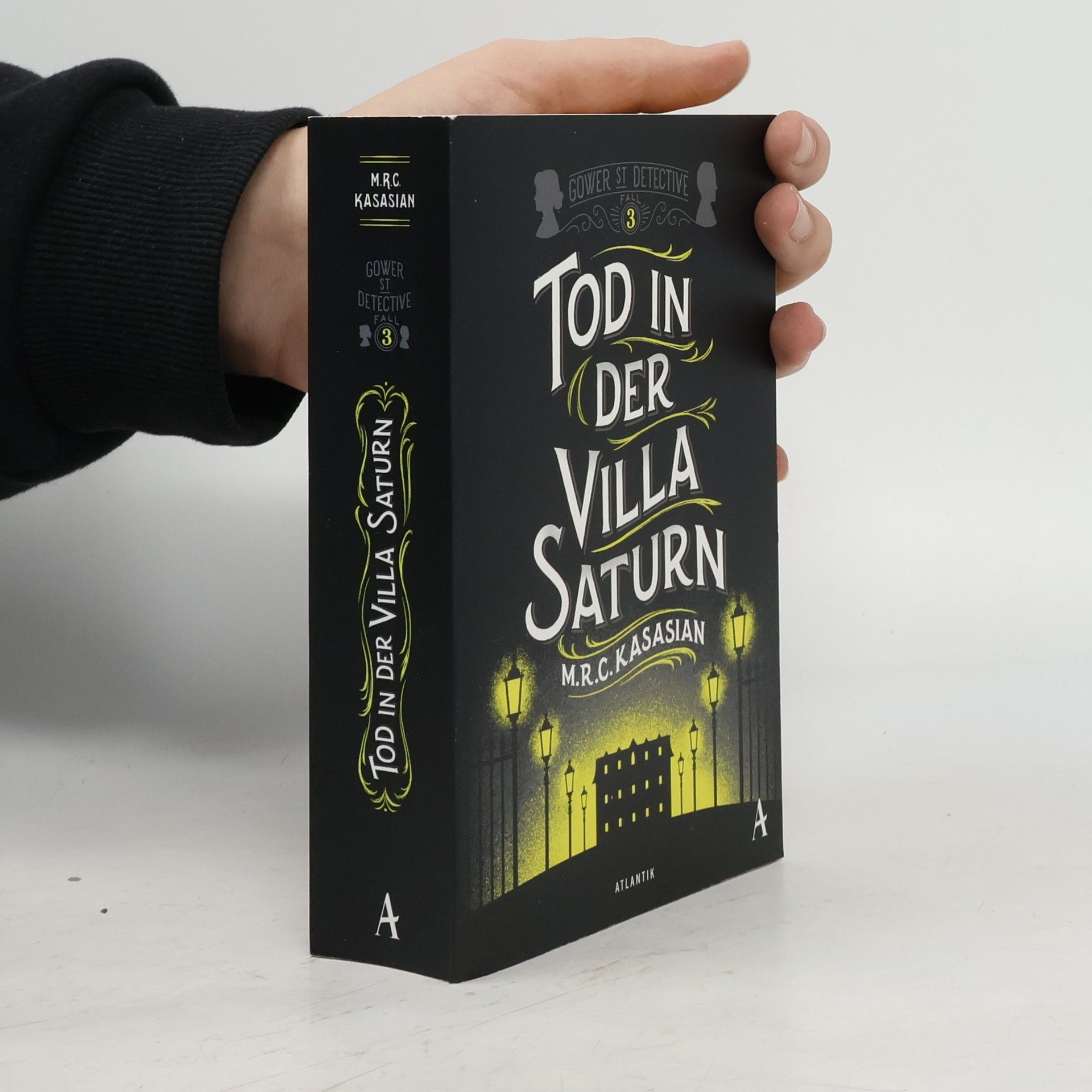 M. R. C. Kasasian Tod in der Villa Saturn