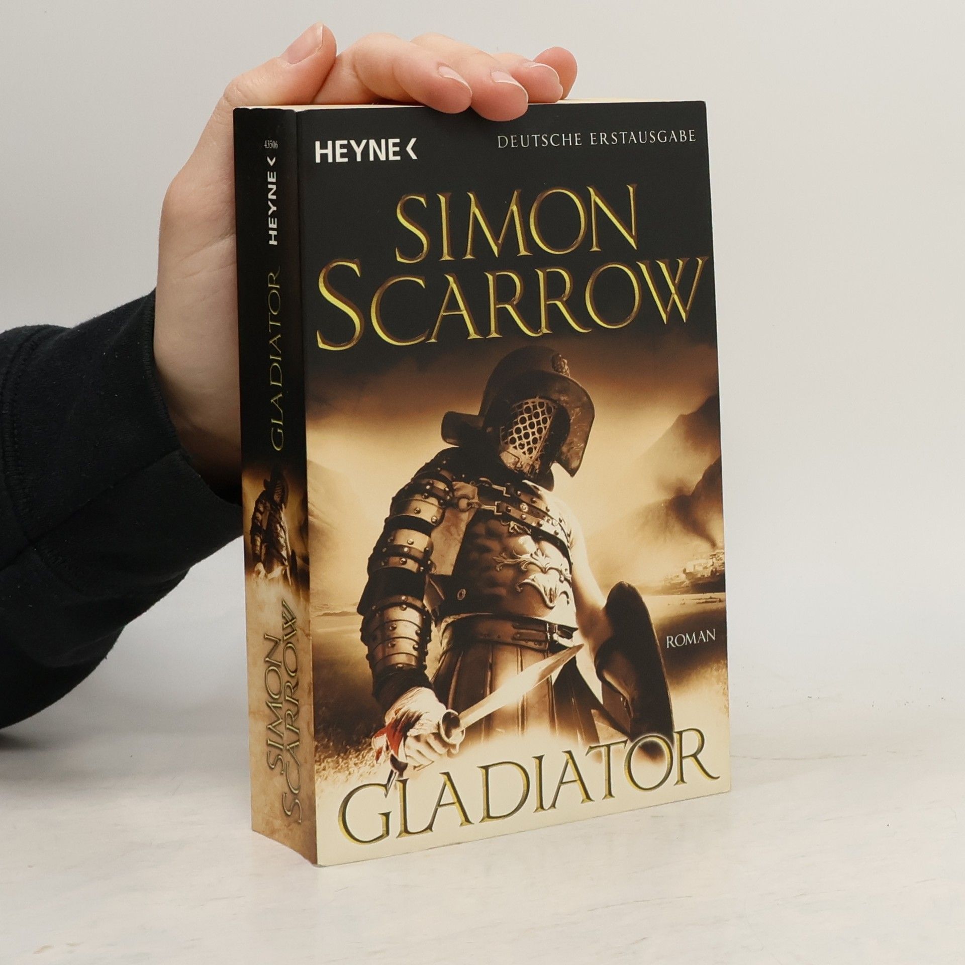 Simon Scarrow Gladiator