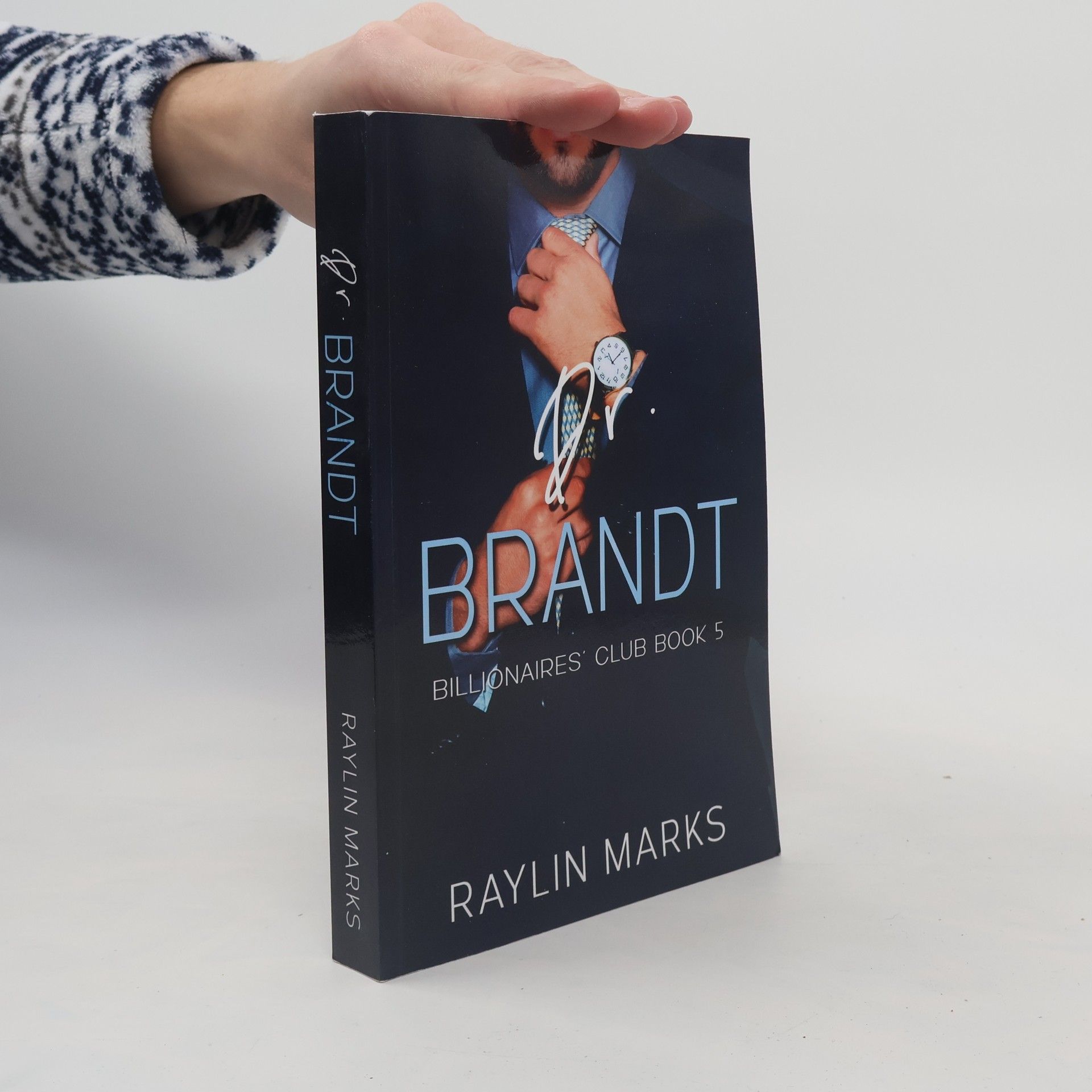 Raylin Marks Billionaires' Club - 5: Dr. Brandt