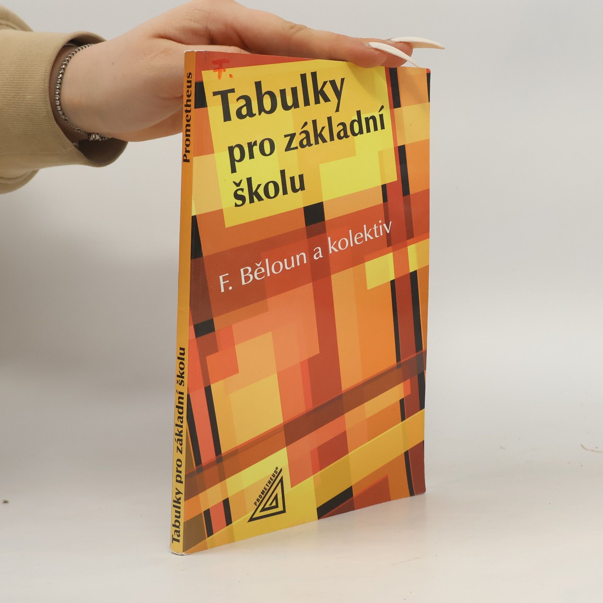 Tabulky pro základní školu
