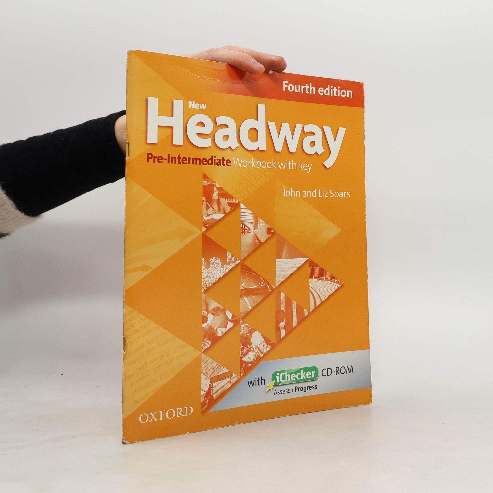 John Soars New Headway. Pre-Intermediate. Workbook with key