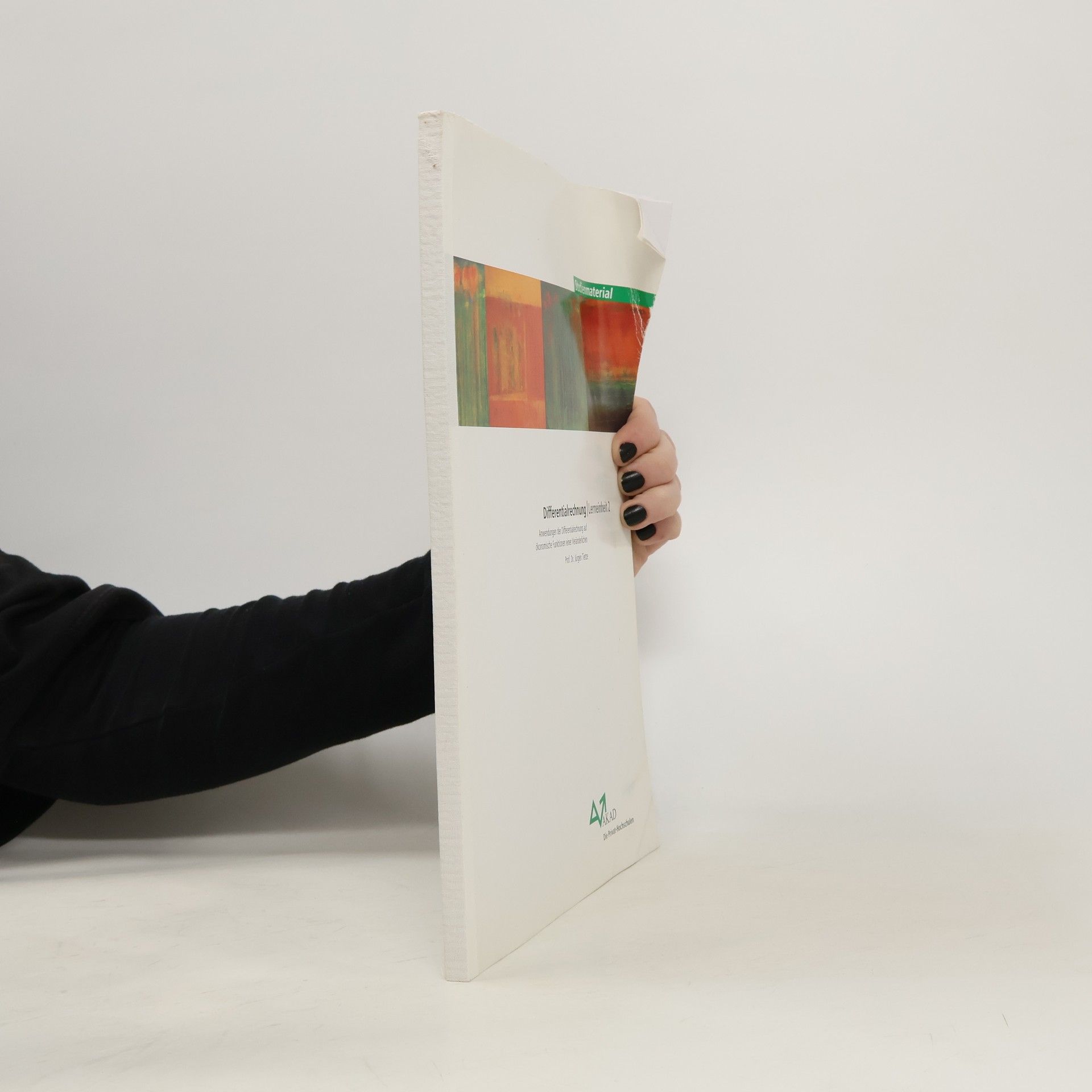 Autores varios Studienmaterial