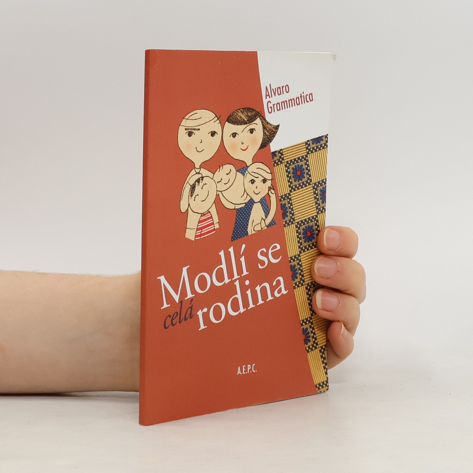 Alvaro Grammatica Modlí se celá rodina