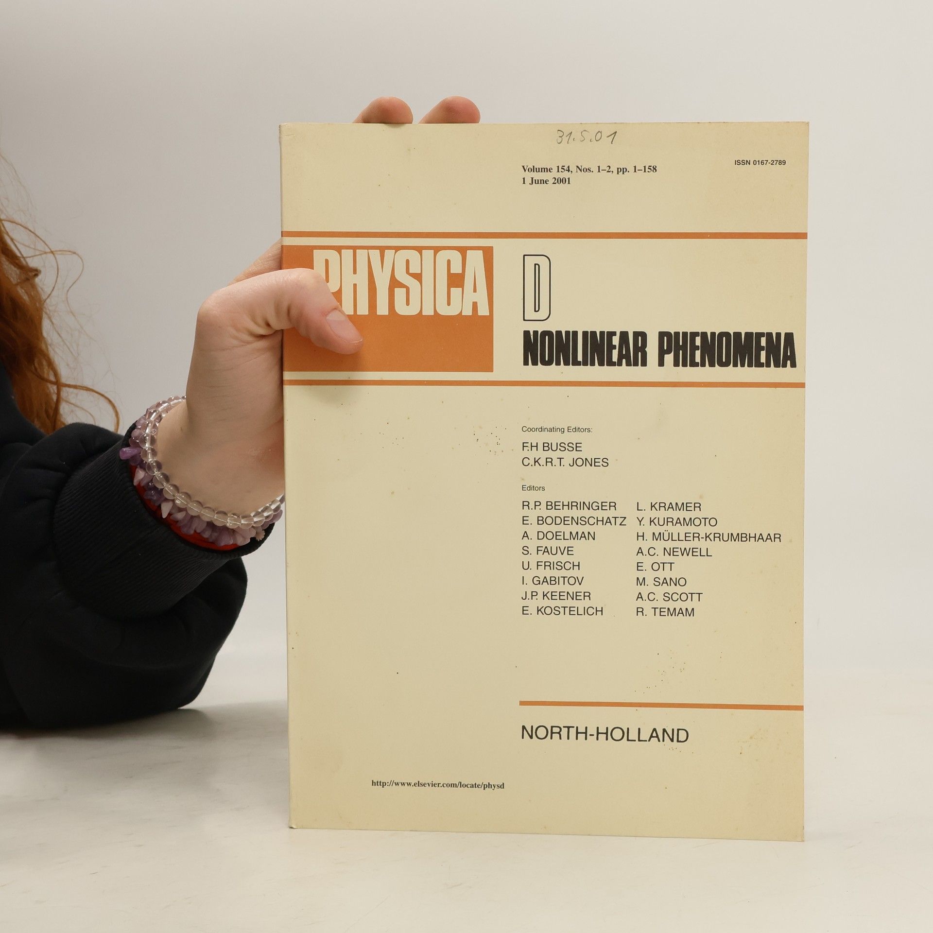 Kolektív autorov Physica D. Nonlinear Phenomena 154