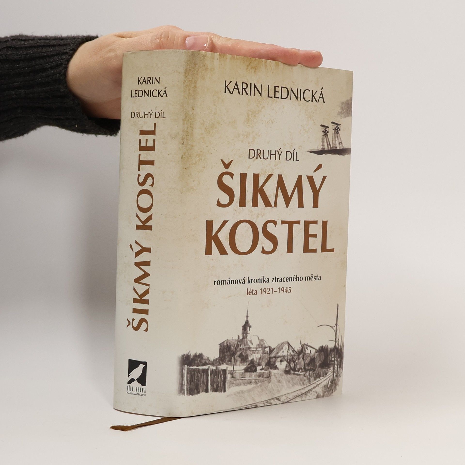 Karin Lednická Šikmý kostel 2