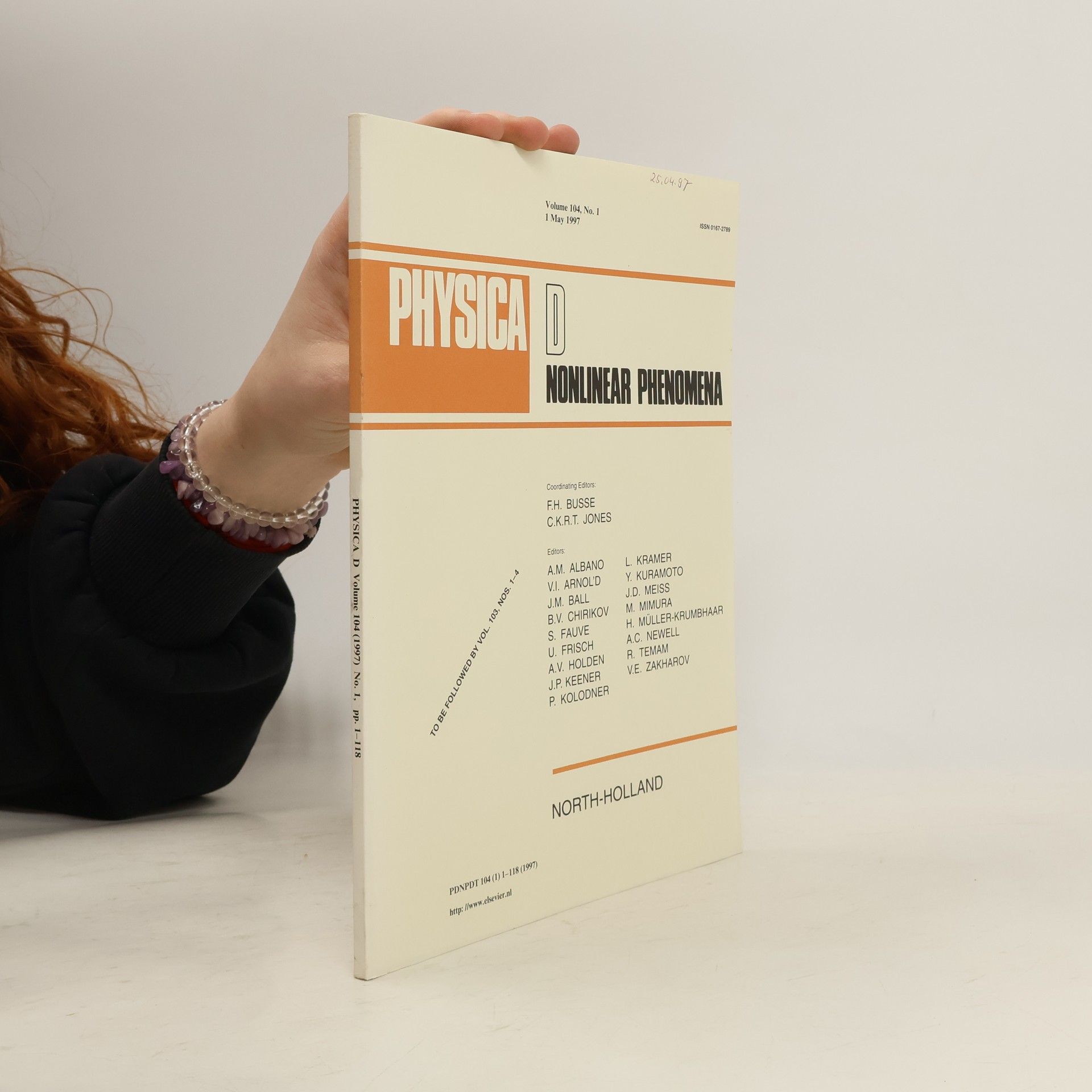 Autorenkollektiv Physica D. Nonlinear Phenomena 104