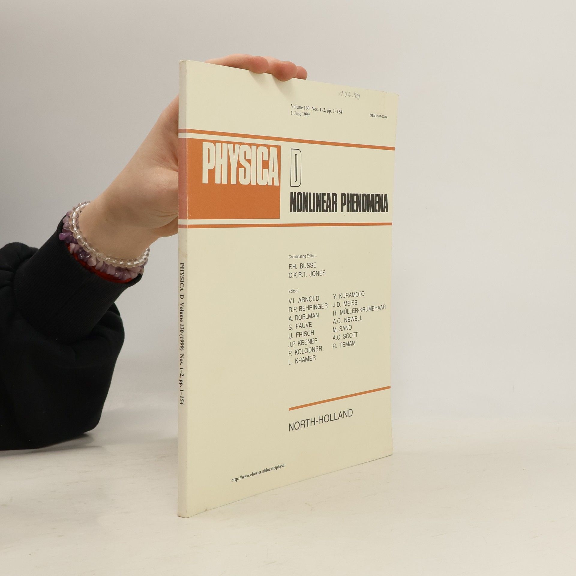 Autorenkollektiv Physica D. Nonlinear Phenomena 130