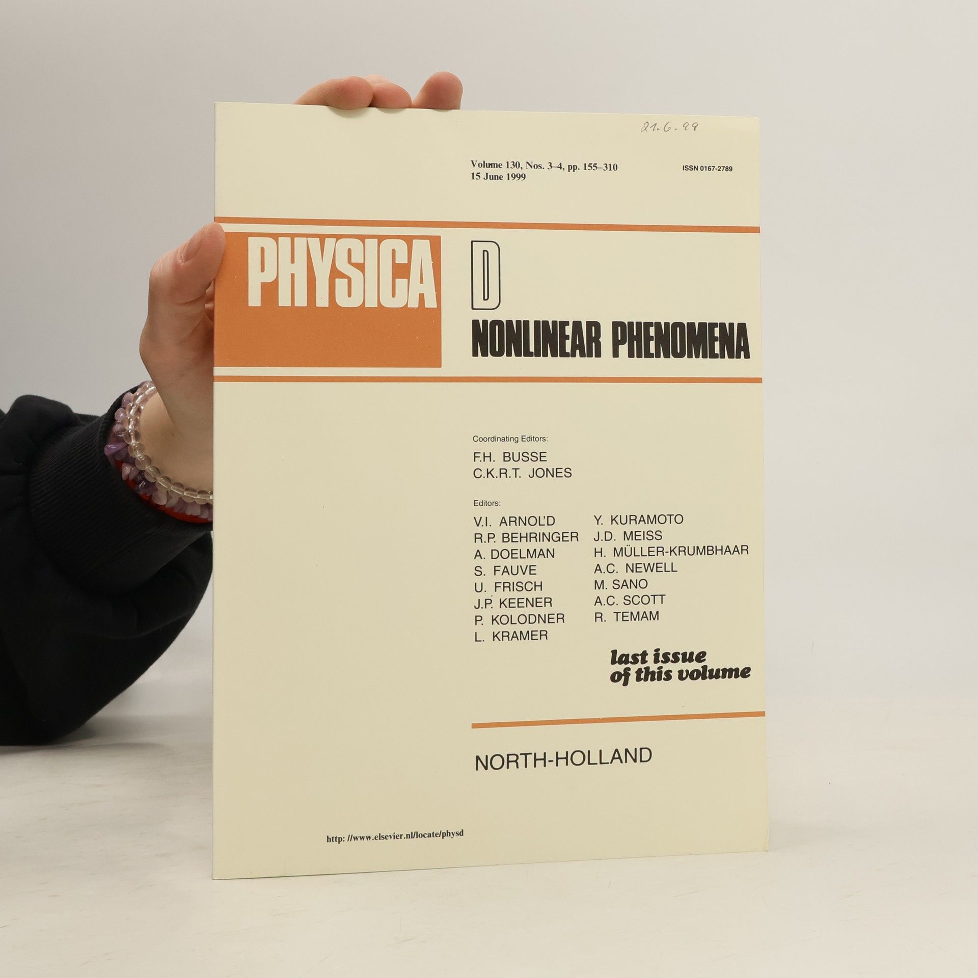 Collectif d'auteurs Physica D. Nonlinear Phenomena 130