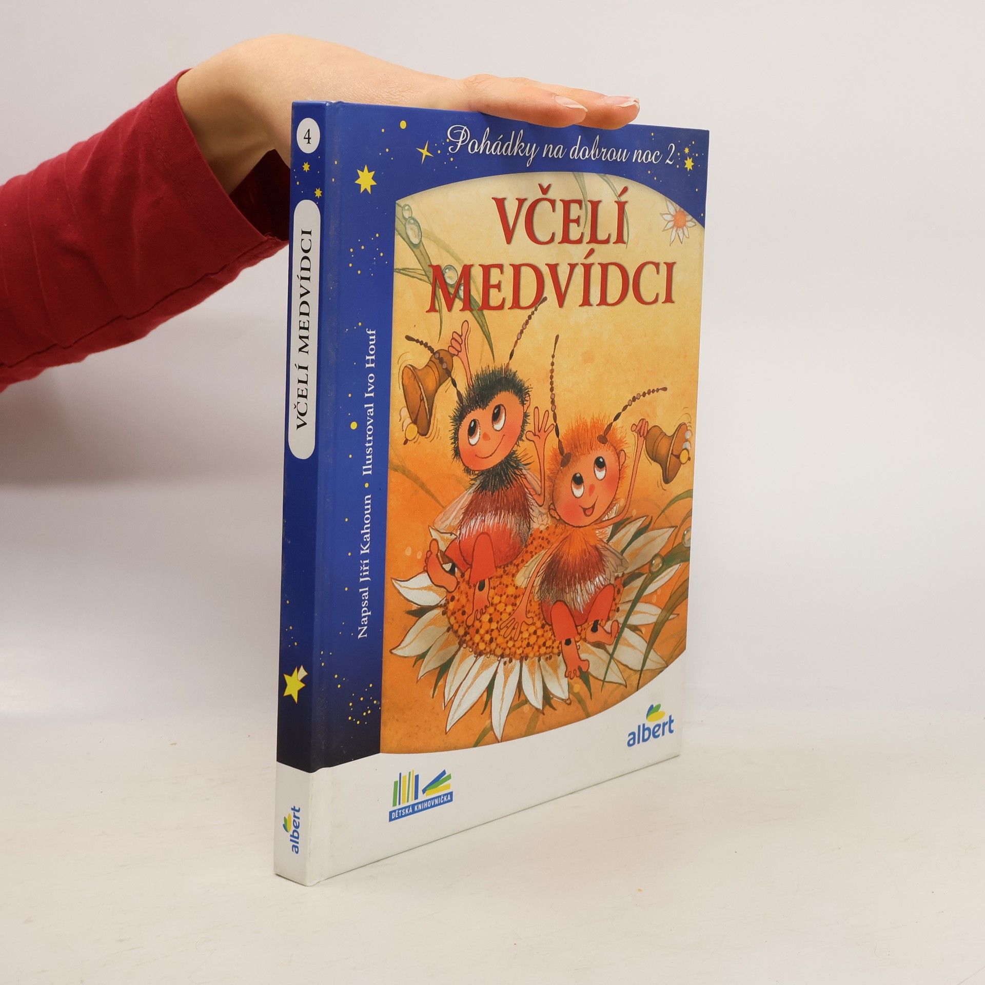 Jiří Kahoun Včelí medvídci