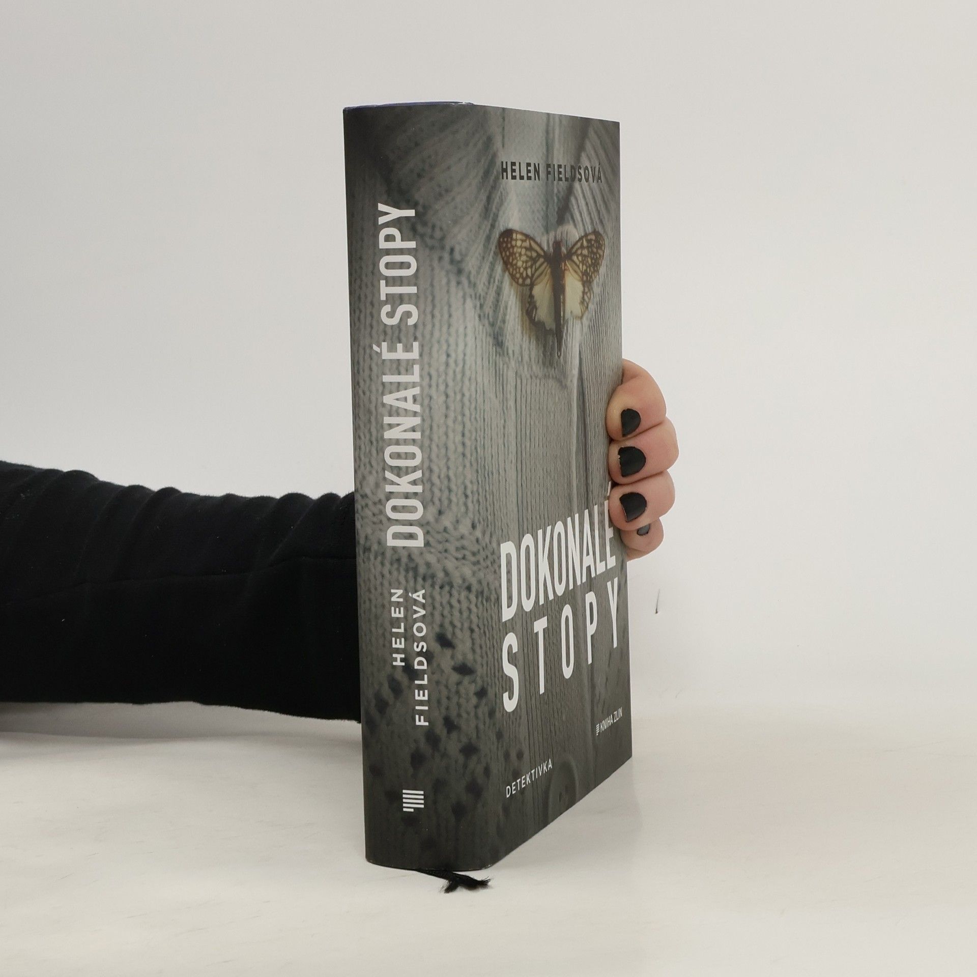 Helen Fields Dokonalé stopy