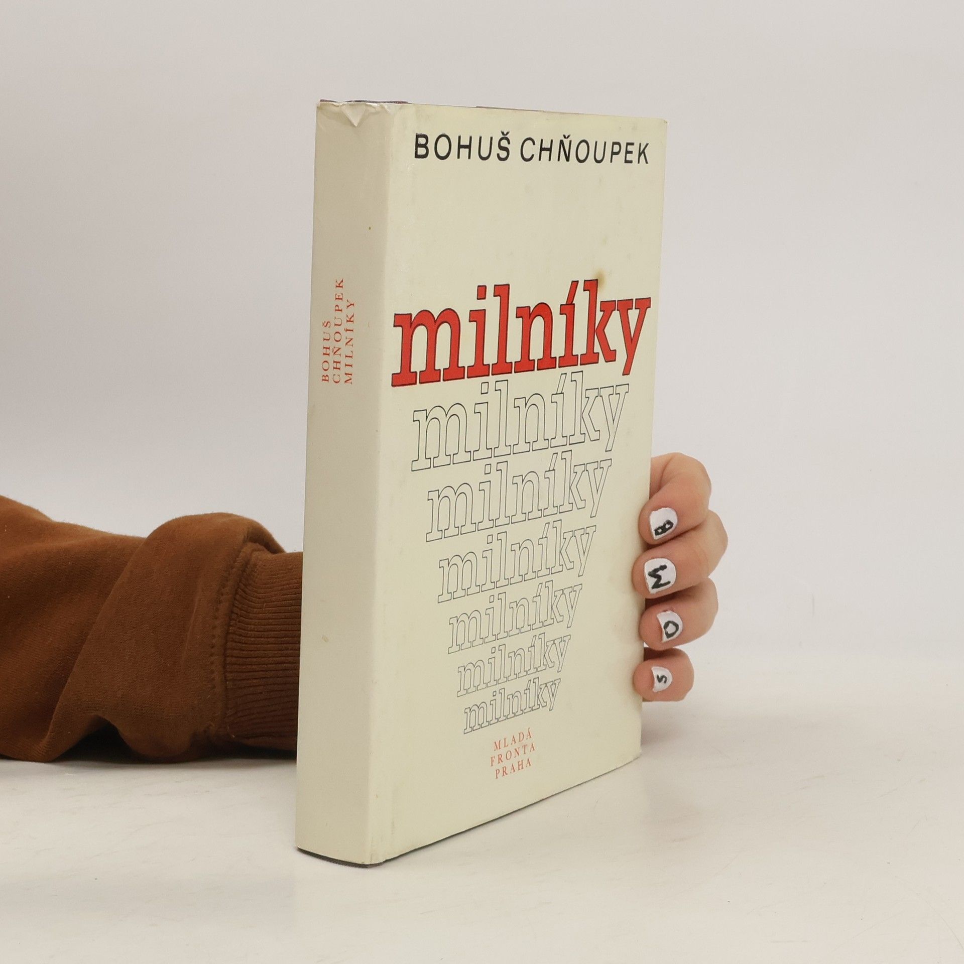 Milníky