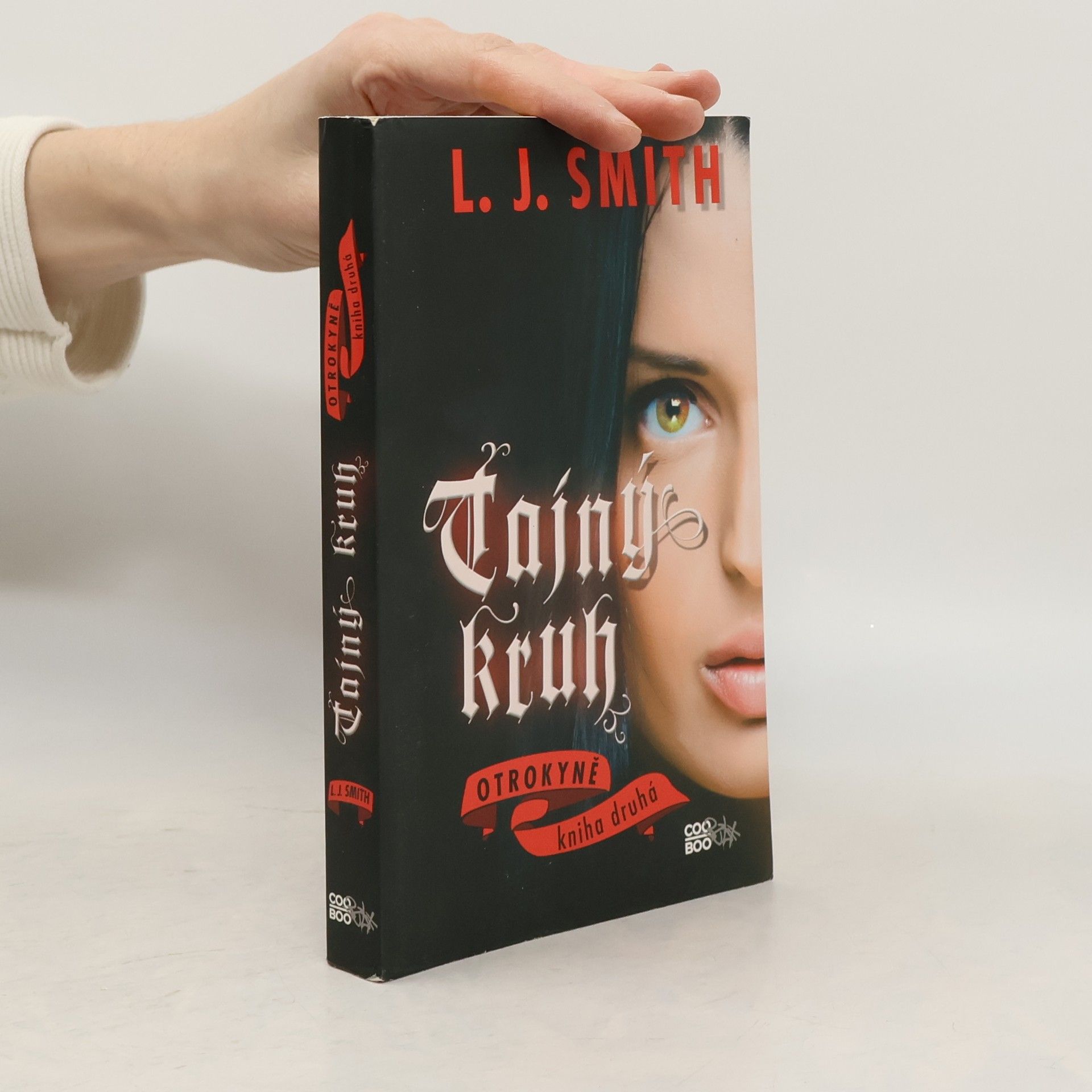 Lisa J. Smith Tajný kruh. Otrokyně