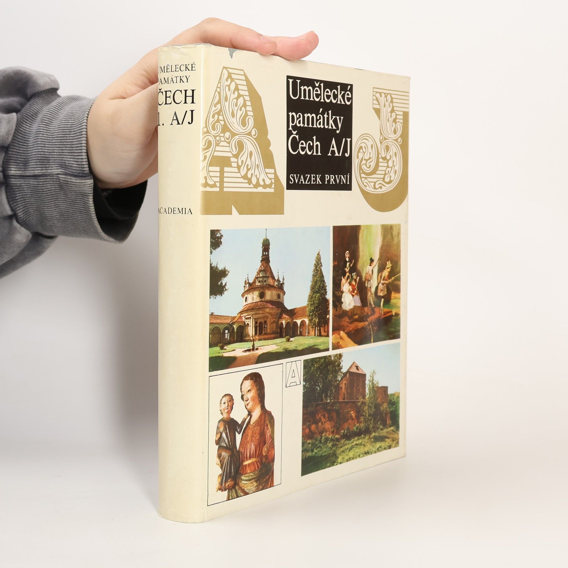 Emanuel Poche Umělecké památky Čech 1. A-J