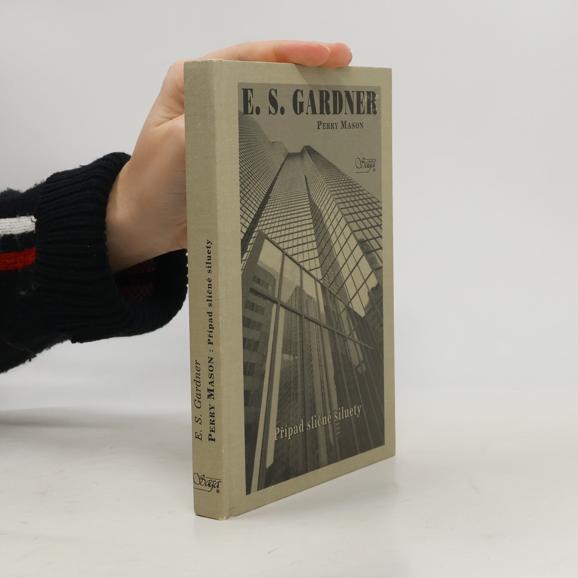 Erle Stanley Gardner Případ sličné siluety