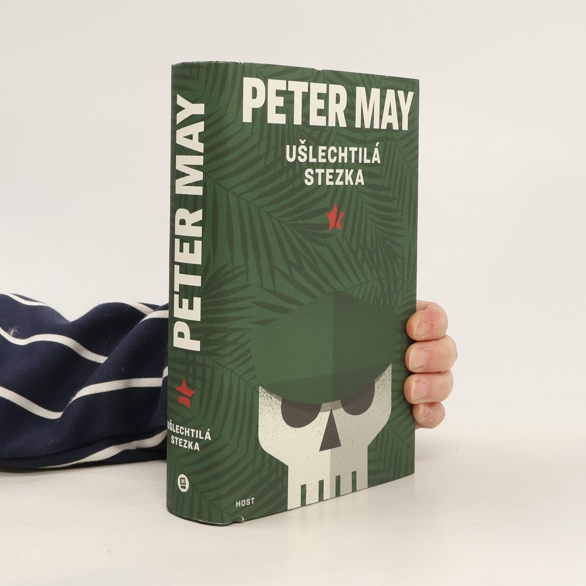 Peter May Ušlechtilá stezka