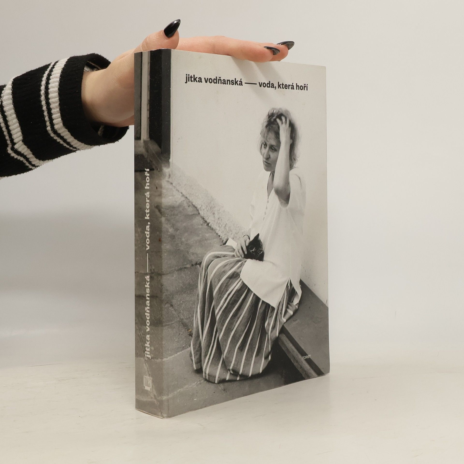 Jitka Vodňanská Voda, která hoří