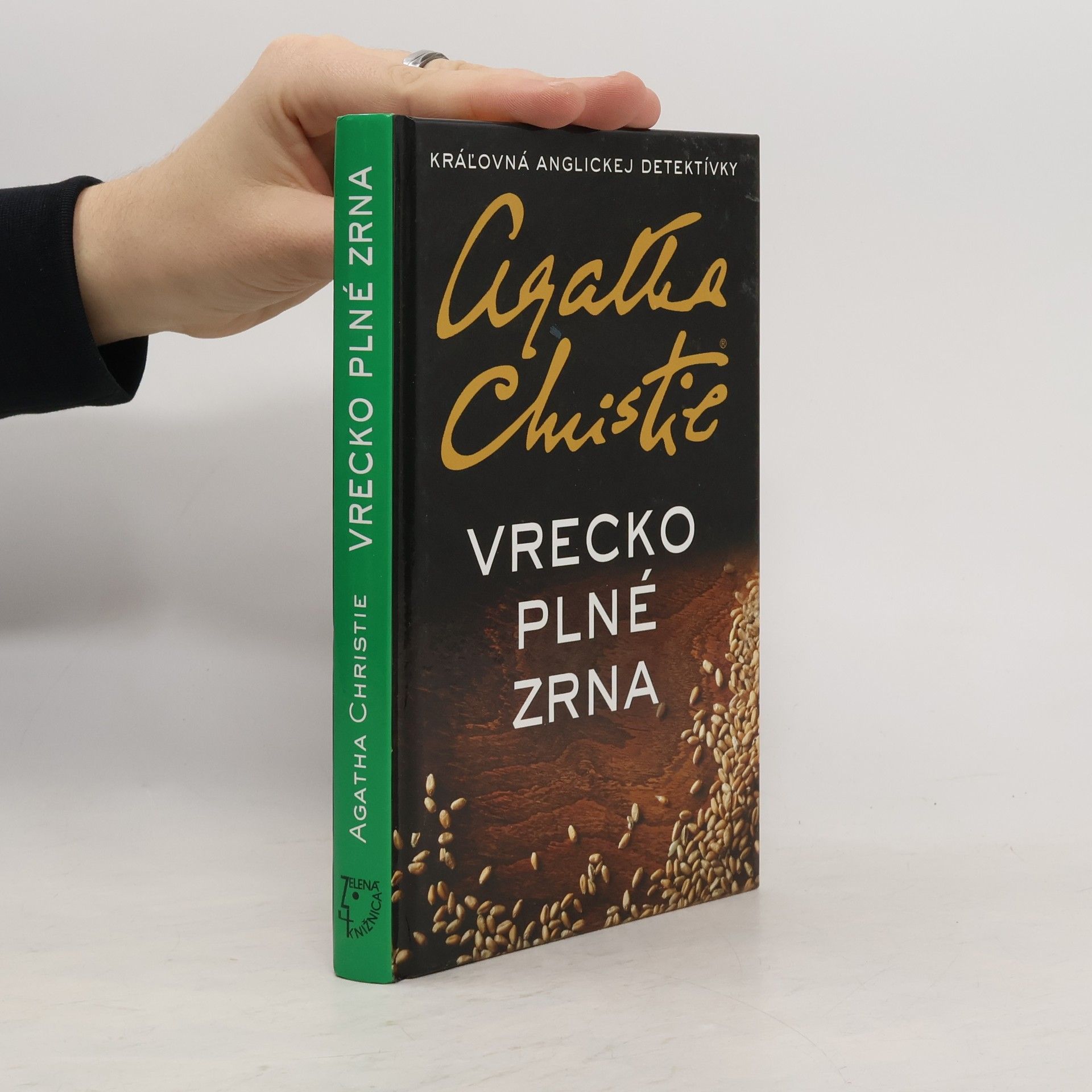 Agatha Christie Vrecko plné zrna