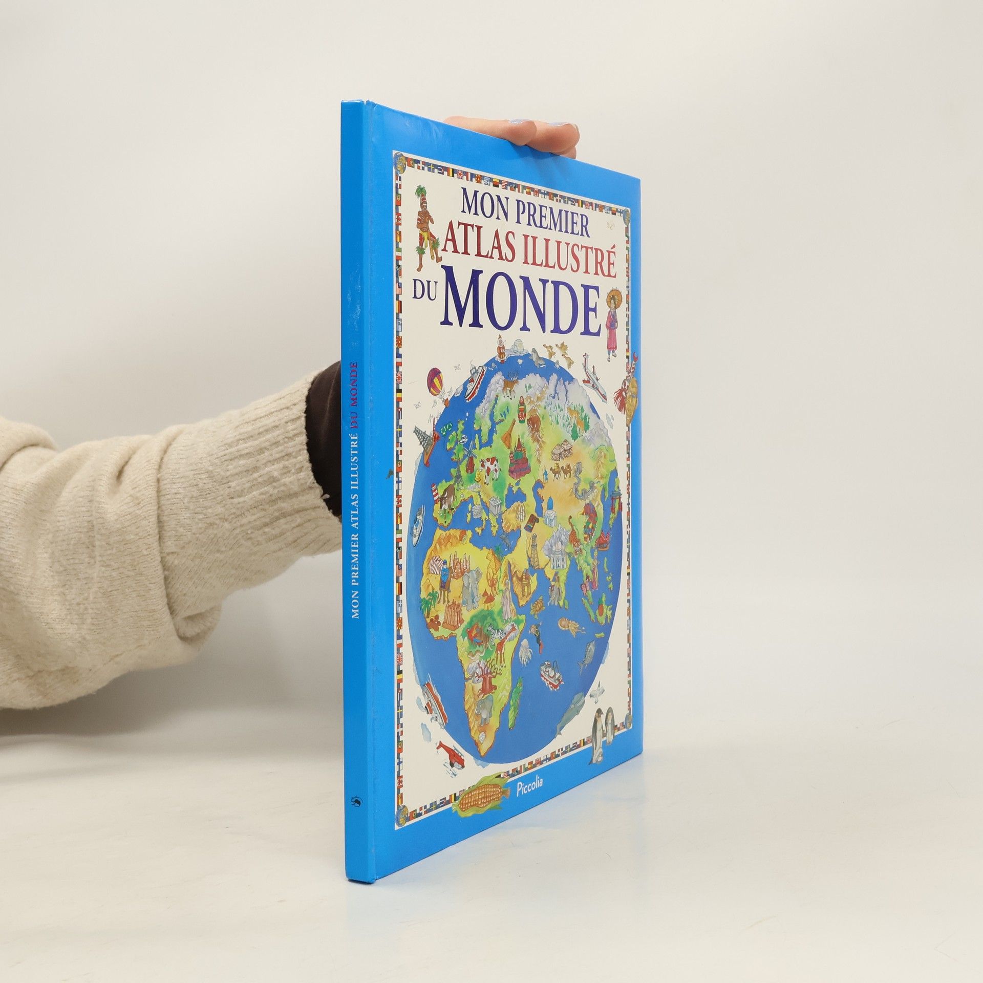 Marco Spada Mon premier atlas illustré du monde