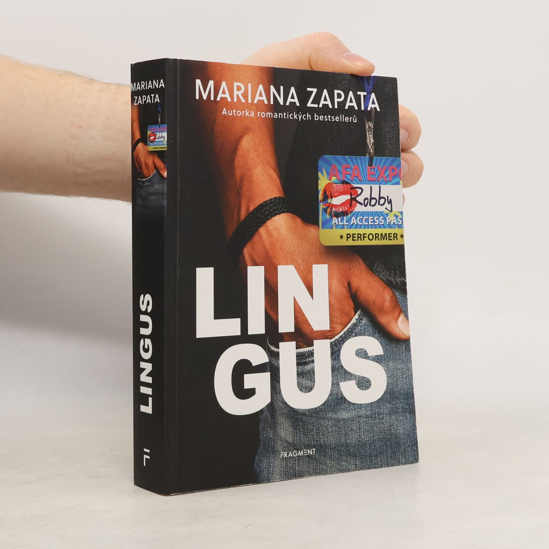 Mariana Zapata Lingus