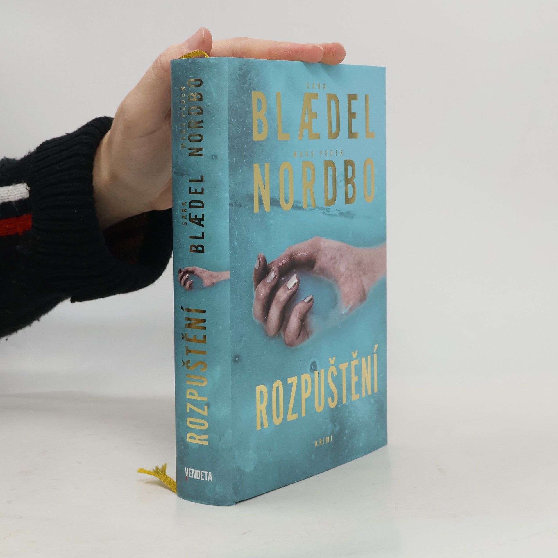 Sara Blædel Rozpuštění