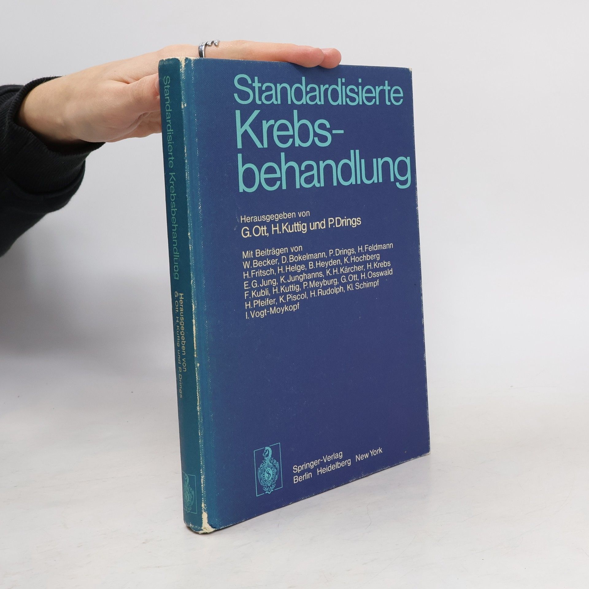 Various authors Standardisierte Krebsbehandlung