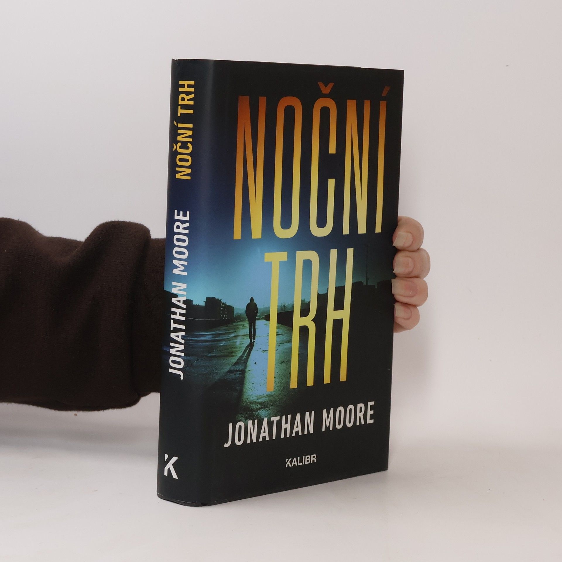 Jonathan Moore Noční trh