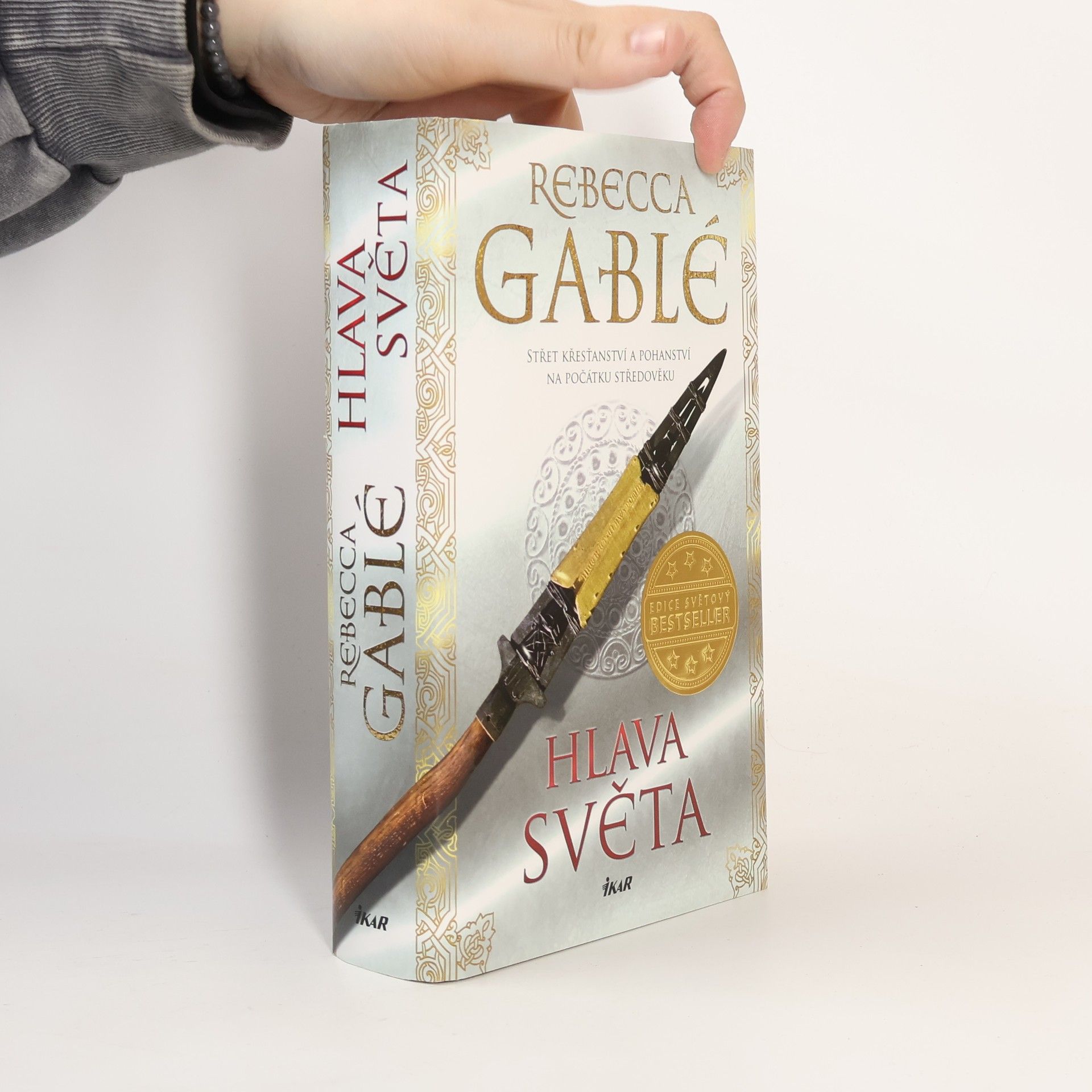 Rebecca Gablé Hlava světa