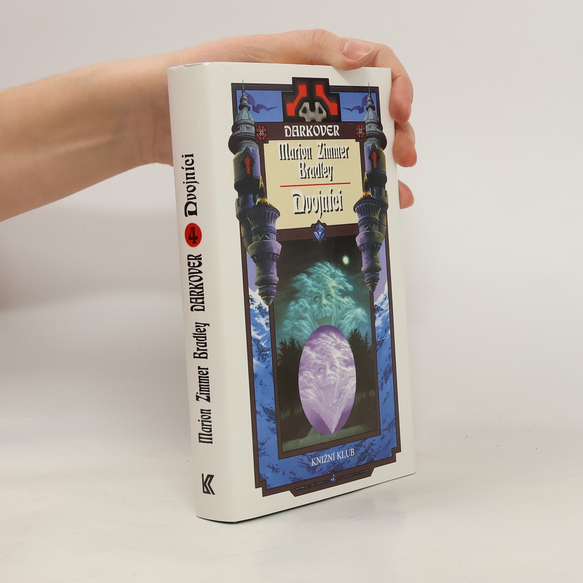 Marion Zimmer Bradley Darkover. Dvojníci