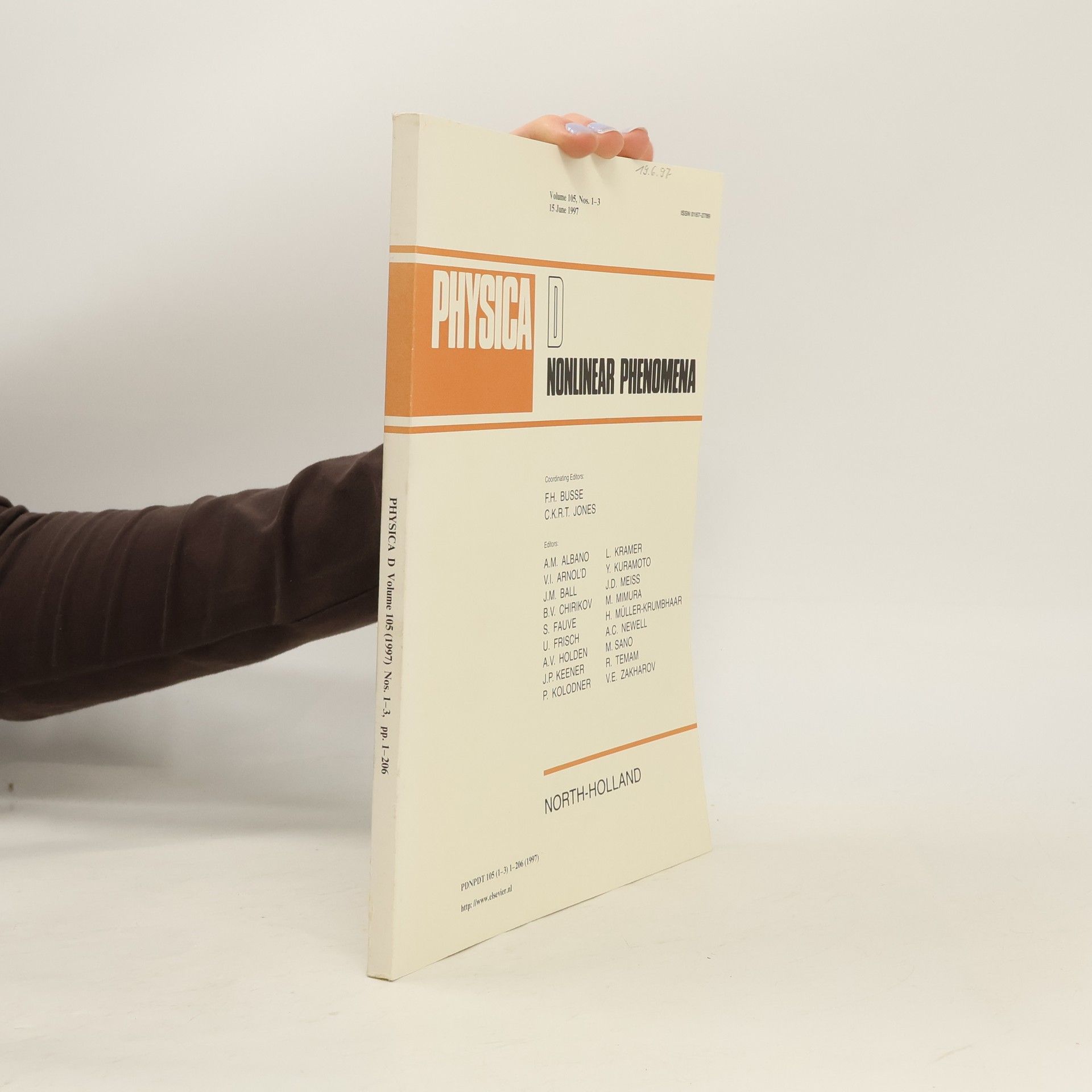 Kolektiv autorů Physica D. Nonlinear Phenomena 105