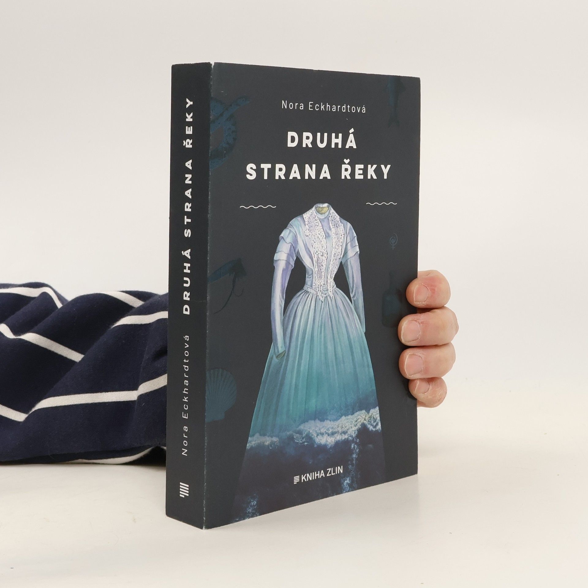 Nora Eckhardtová Druhá strana řeky