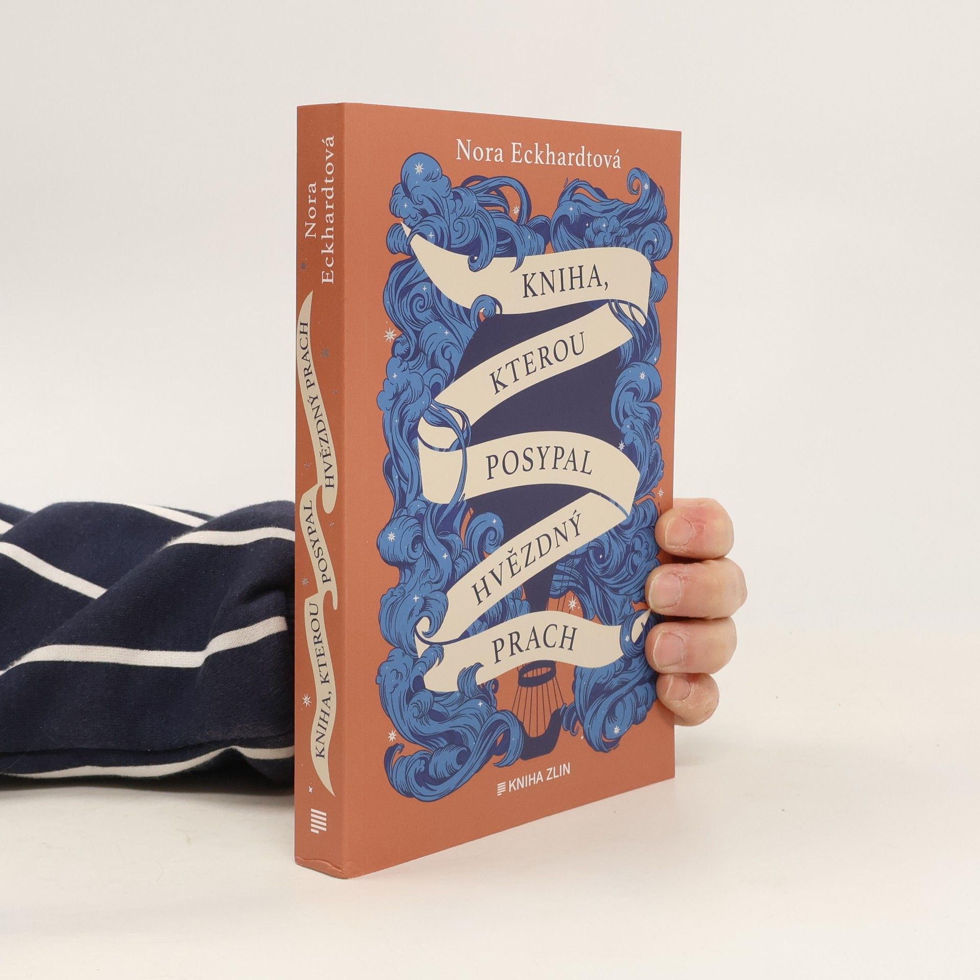 Nora Eckhardtová Kniha, kterou posypal hvězdný prach