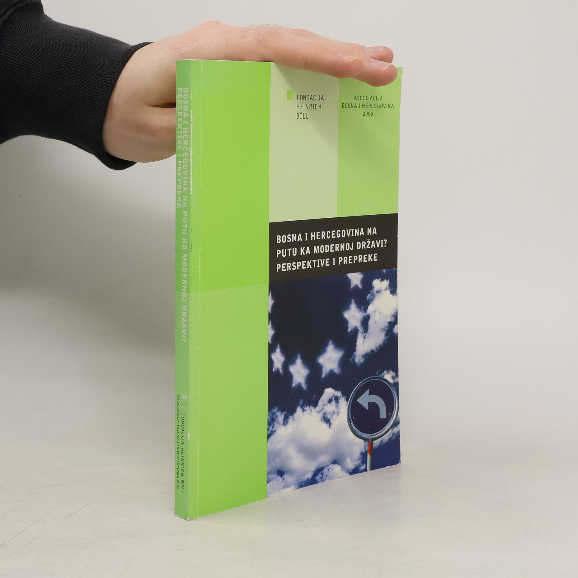 Various authors Bosna i Hercegovina na putu ka modernoj državi?