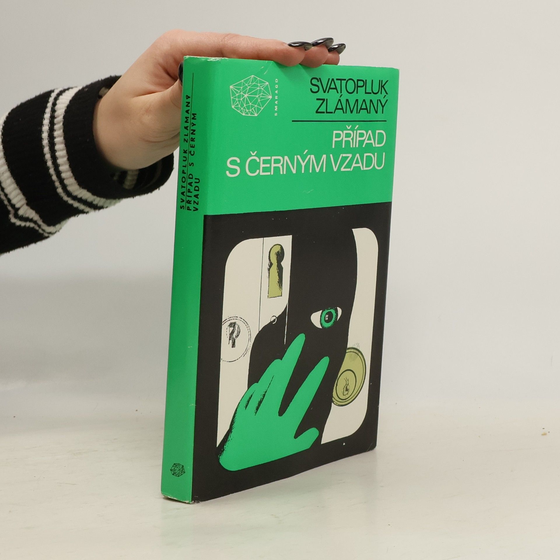 Svatopluk Zlámaný Případ s černým vzadu