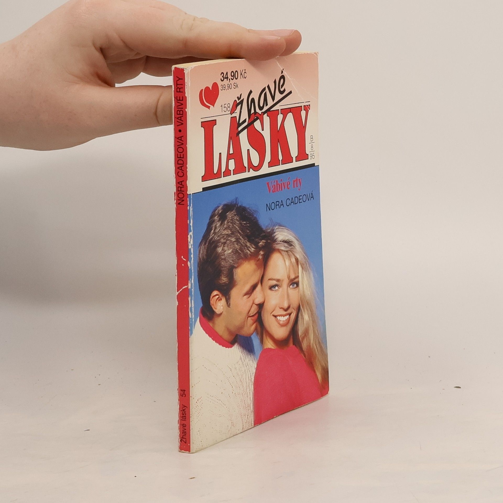 Nora Cade Vábivé rty