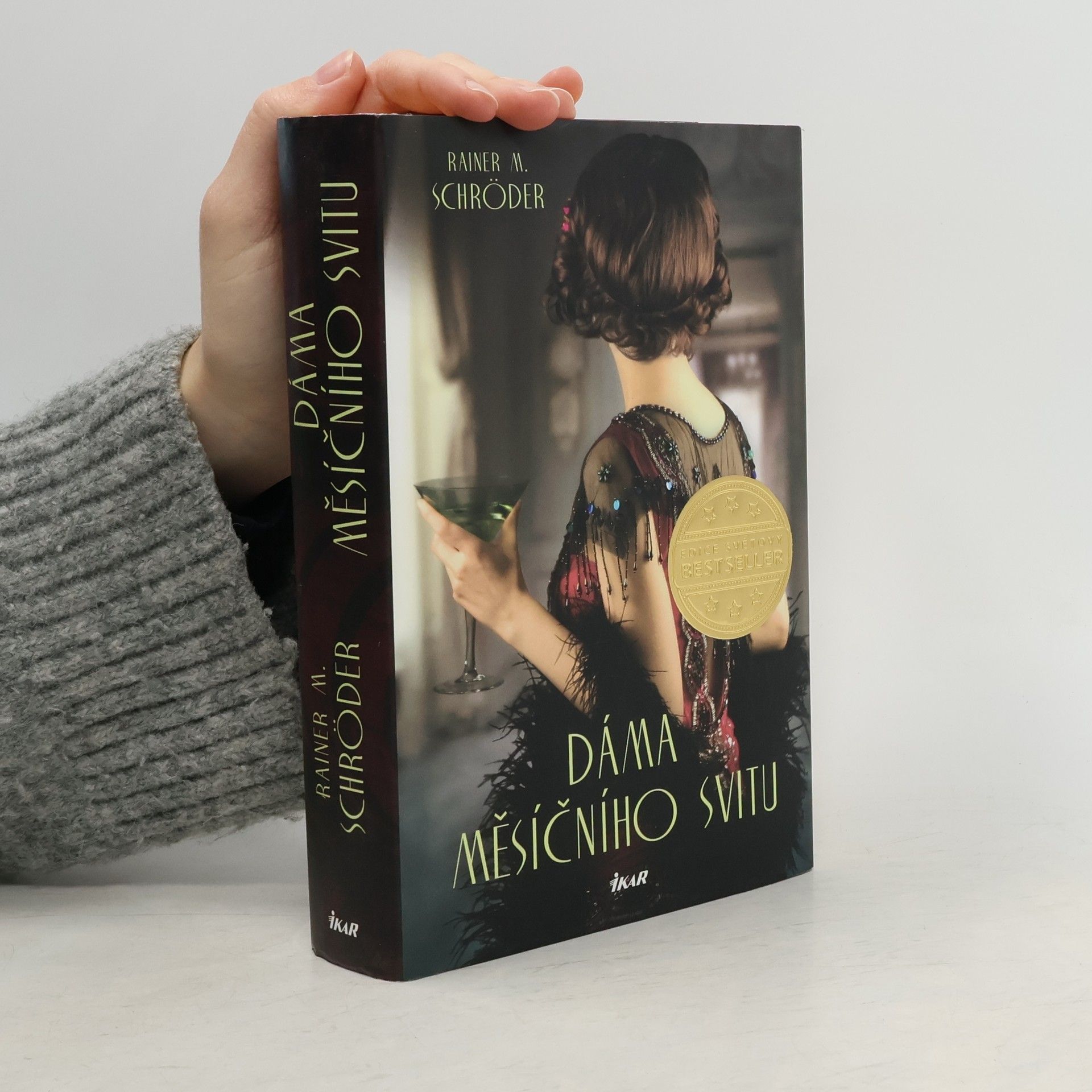 Rainer M. Schröder Dáma Měsíčního svitu
