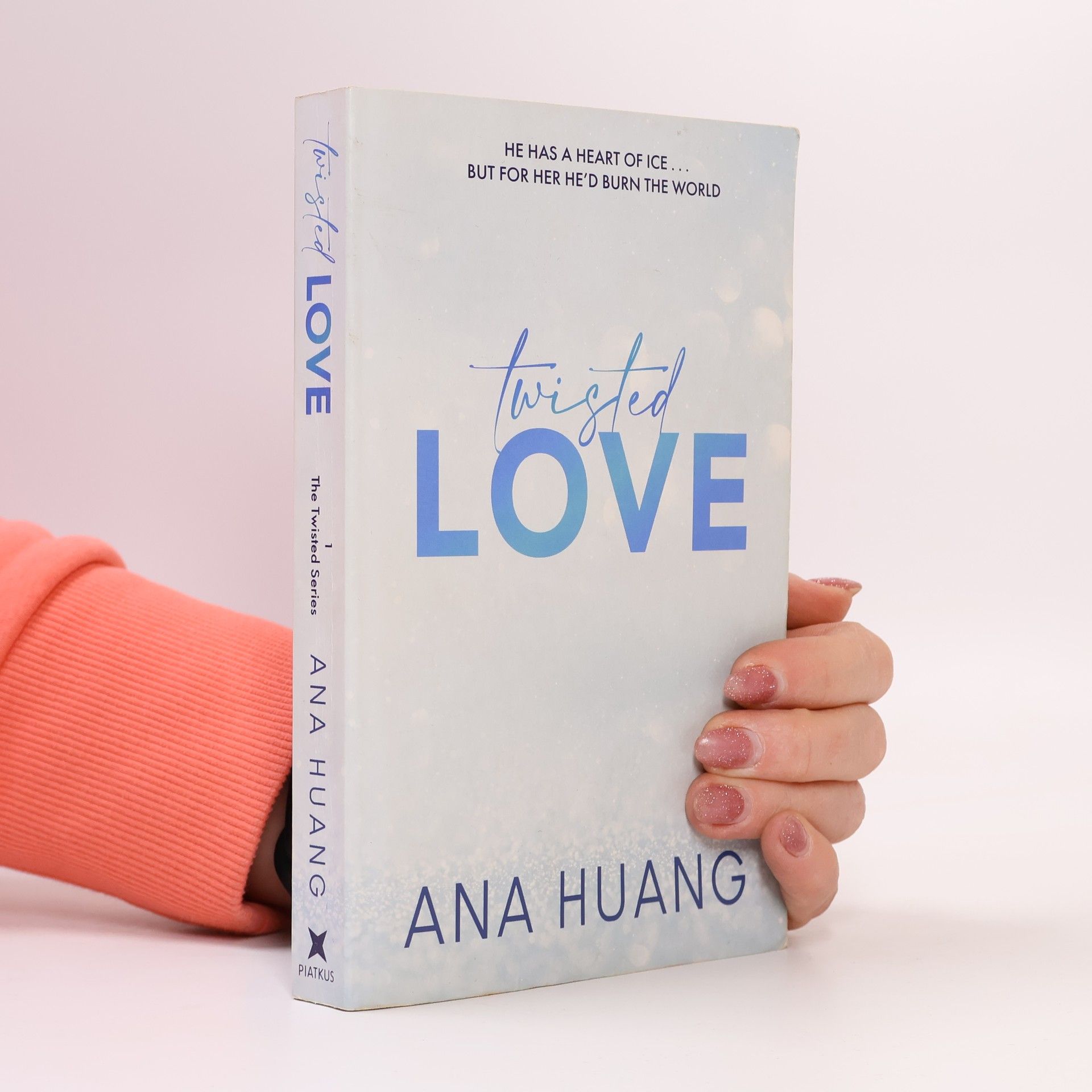 Ana Huang Twisted love. Twisted book one