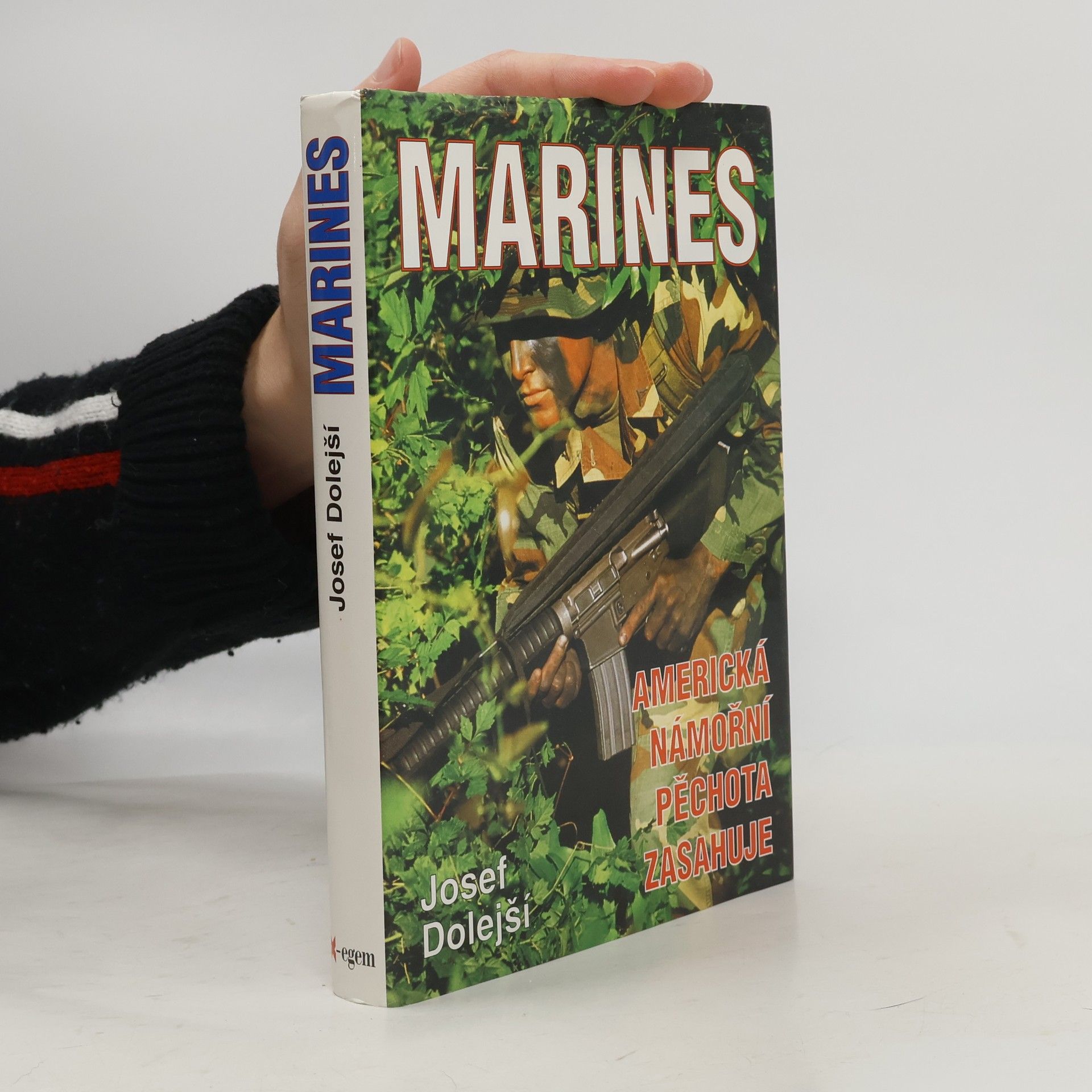 Josef Dolejší Marines. Americká námořní pěchota zasahuje