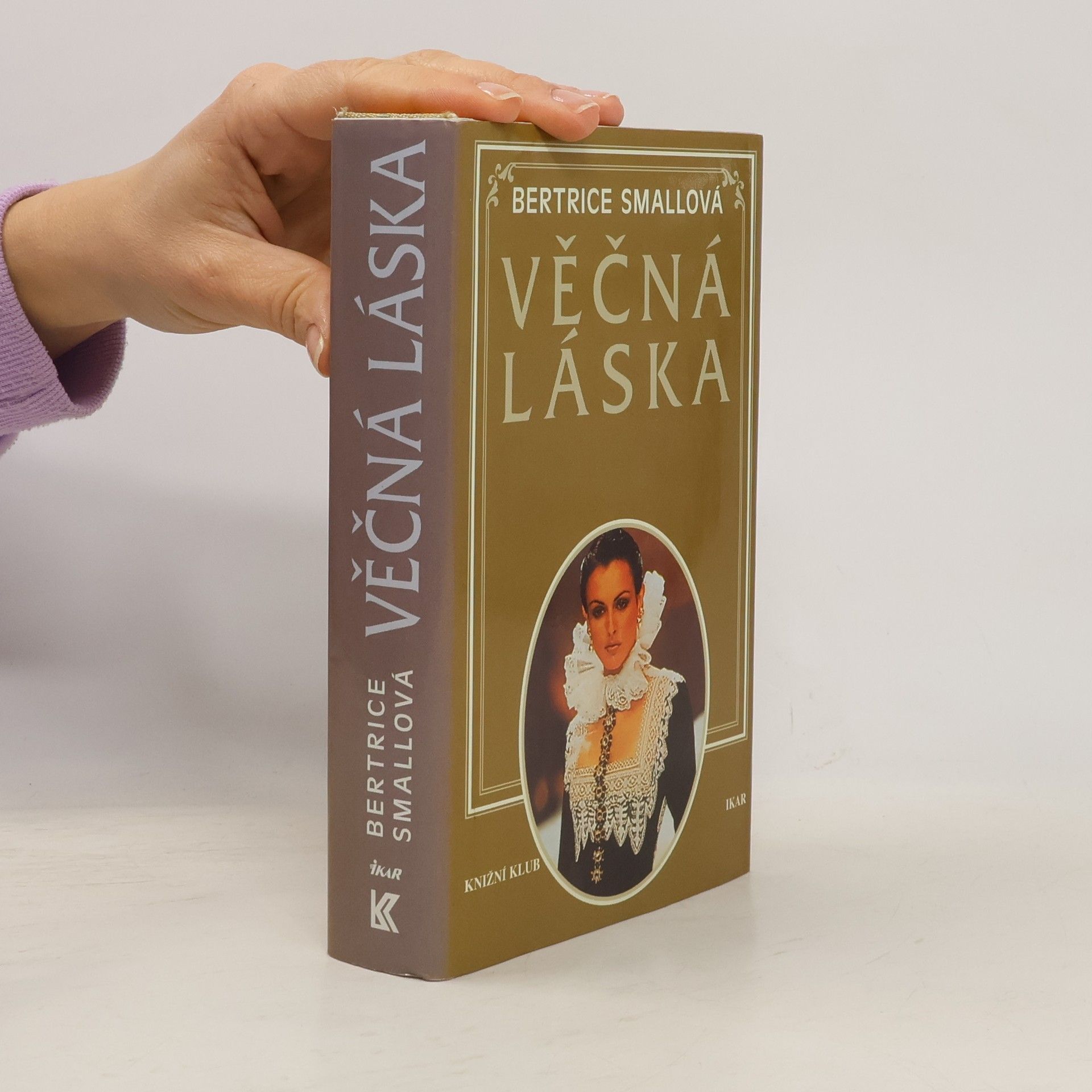 Bertrice Small Věčná láska