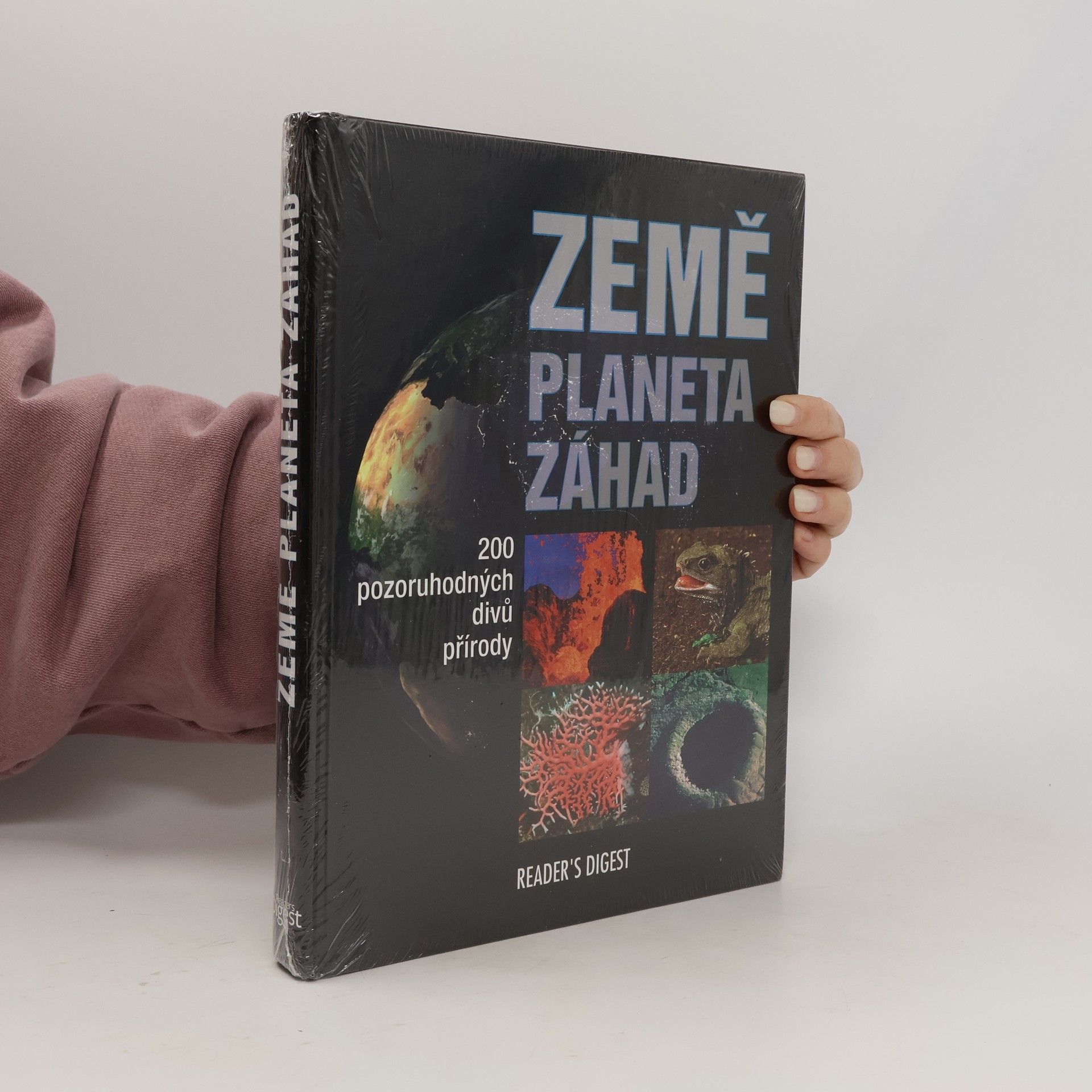 Britta Danger Země. Planeta záhad. 200 pozoruhodných divů přírody