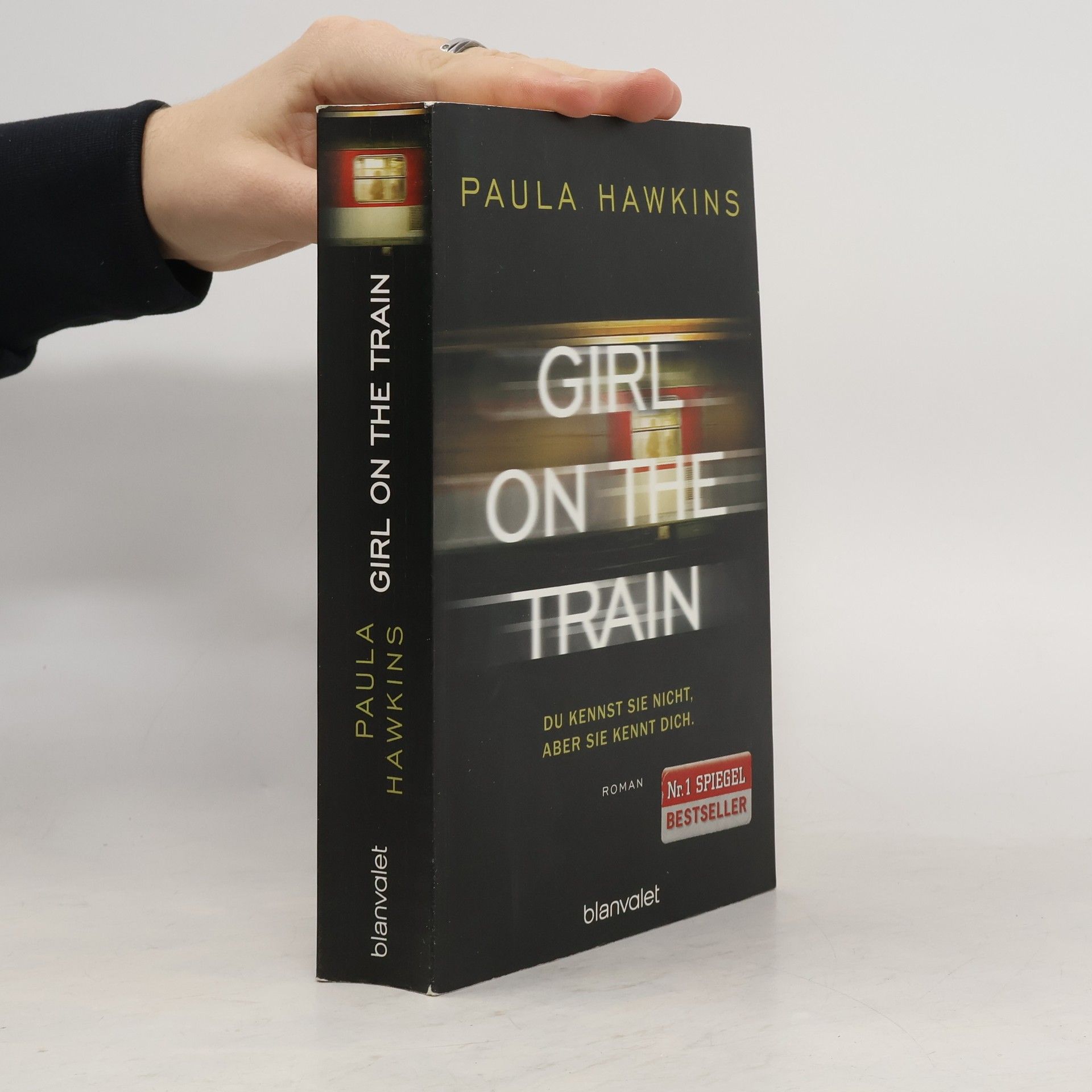 Paula Hawkins Girl on the Train