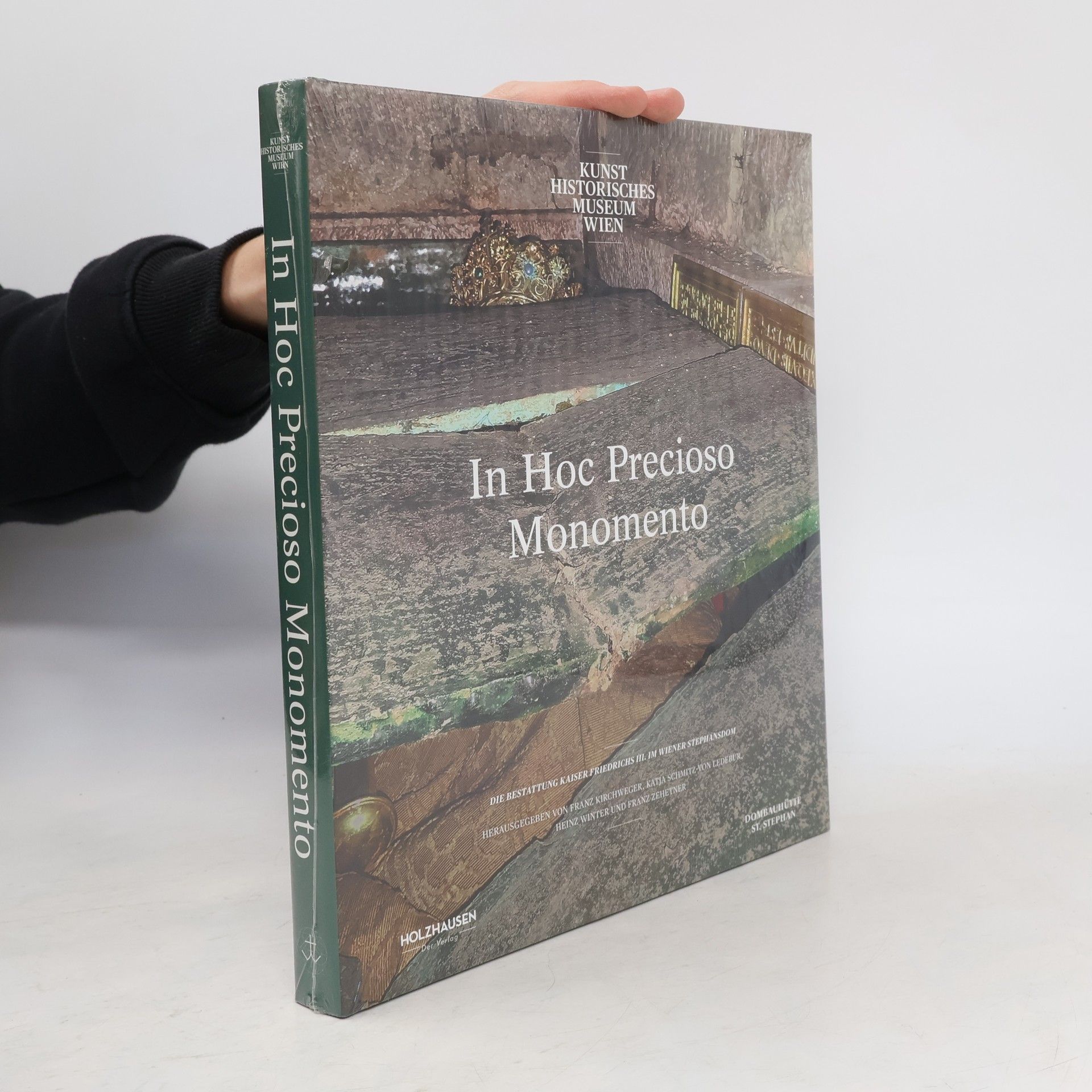 In Hoc Precioso Monomento